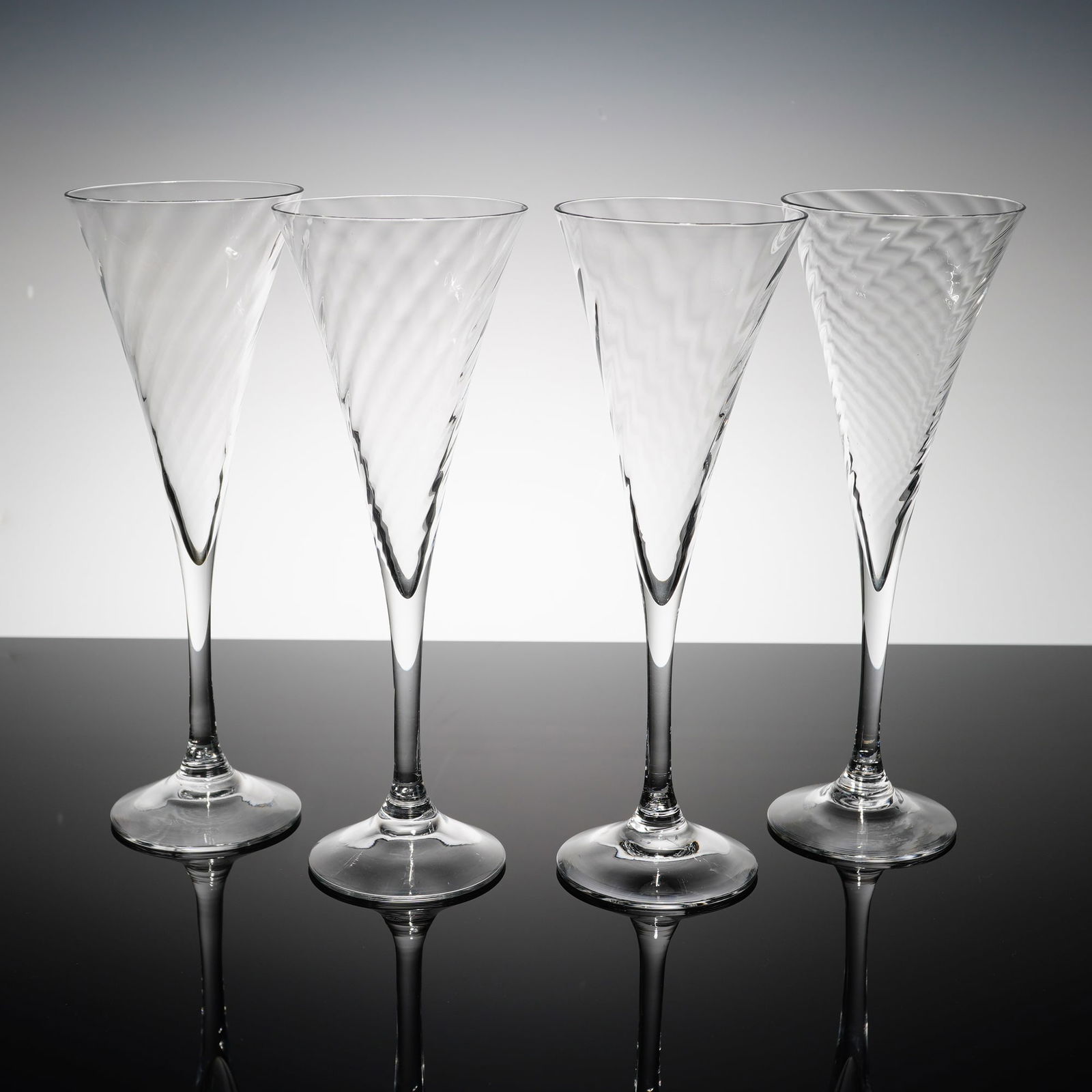 4pc Orrefors Helena Crystal Champagne Flutes (1 of 3)