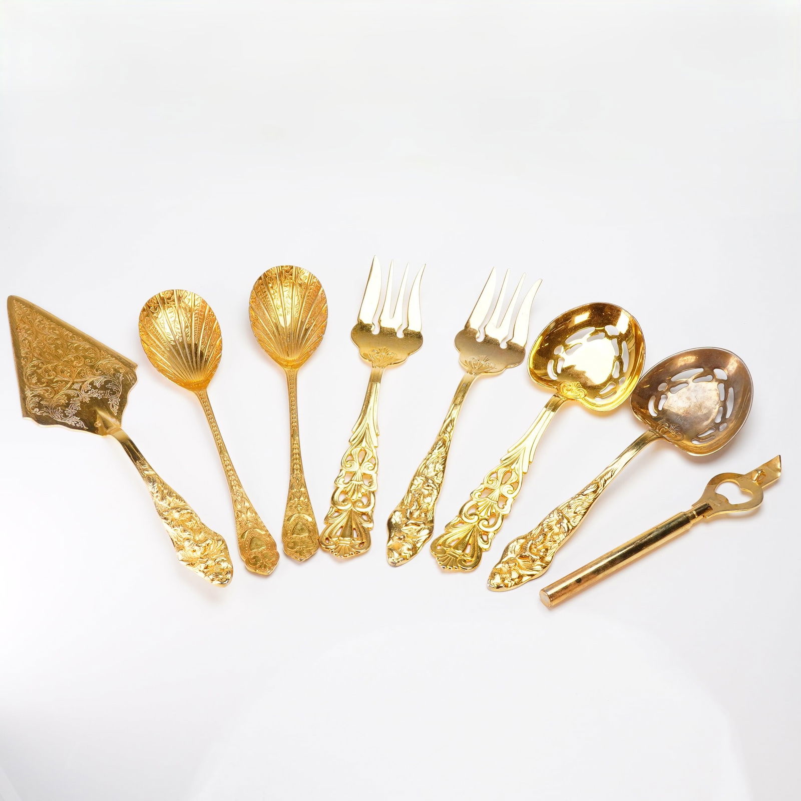 8pc Williams Adams, Treasure Masters and Other Gold Serving Utensils (1 of 5)
