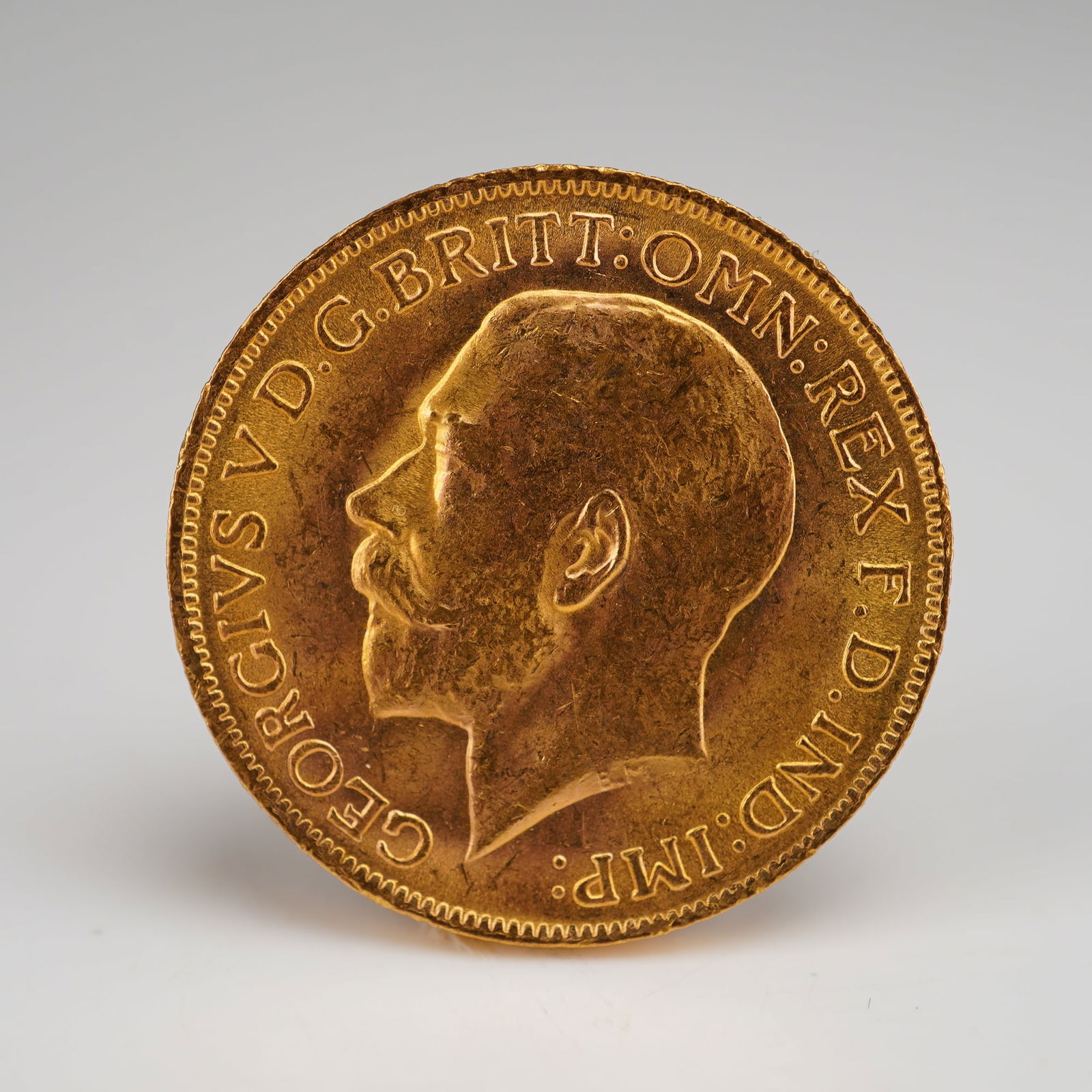 1911 Great Britain Gold Sovereign " King George V " St. George & Dragon: A 1911 British Gold Sovereign struck under King George V (reigned 1910"1936), featuring the enduring St. George and the Dragon reverse by Benedetto Pistrucci. The obverse bears the left-facing portrai