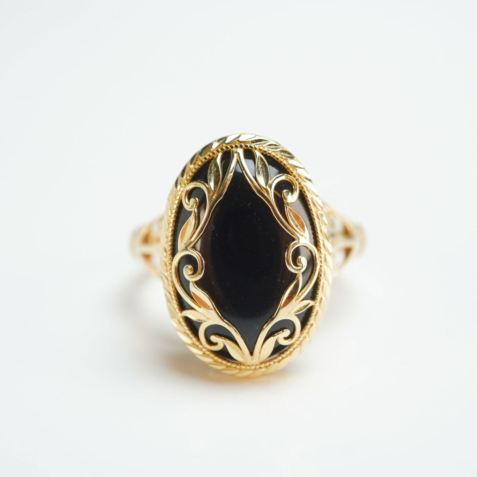 14K Gold Oval Onyx Scrollwork Ring - 2