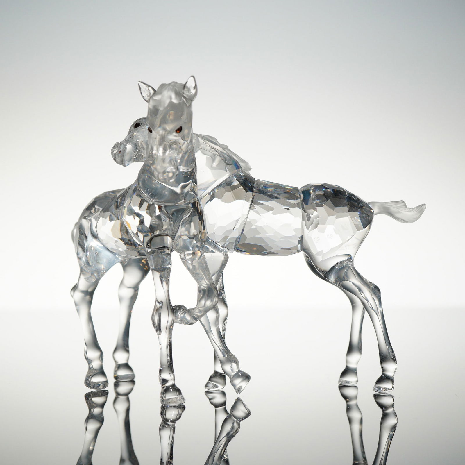 Swarovski Crystal Foals Playing Figurine 627637 (1 of 5)