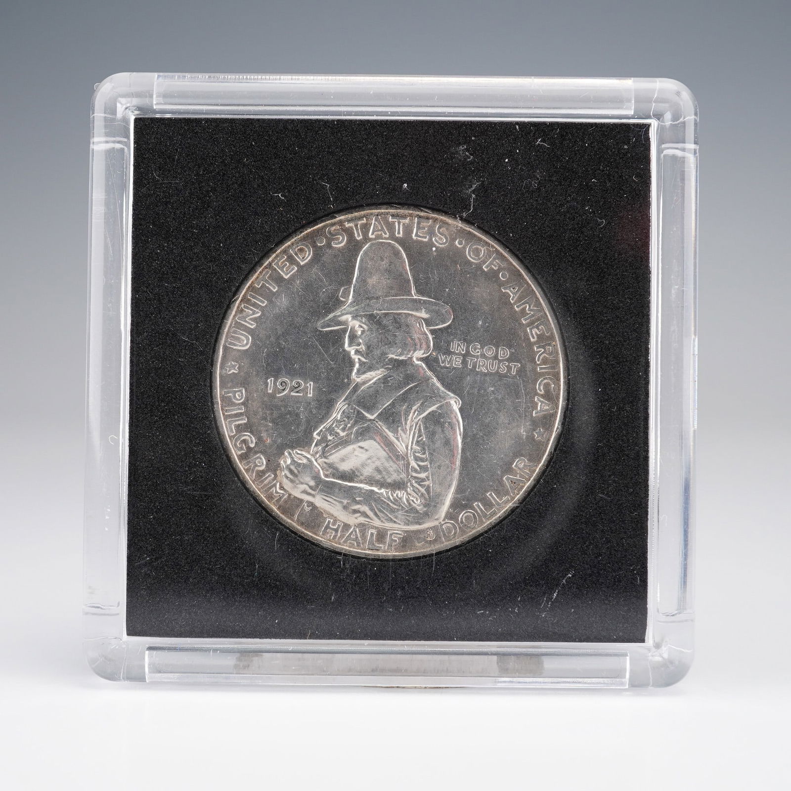 1921 Pilgrim Tercentenary Commemorative Silver Half Dollar (1 of 2)