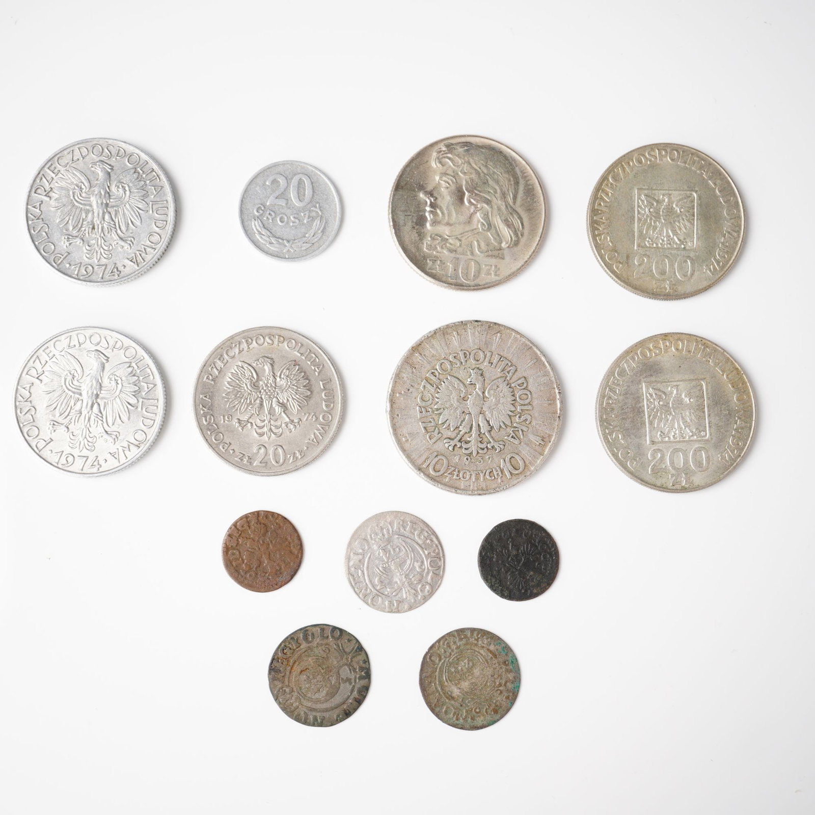 13pc 1621 to 1974 European Coins: The group includes multiple issues from the Polish People's Republic (Polska Rzeczpospolita Ludowa) featuring denominations such as 10 Zlotych, 20 Zlotych, 200 Zlotych, 3 Zloty, and 20 Groszy, depicti