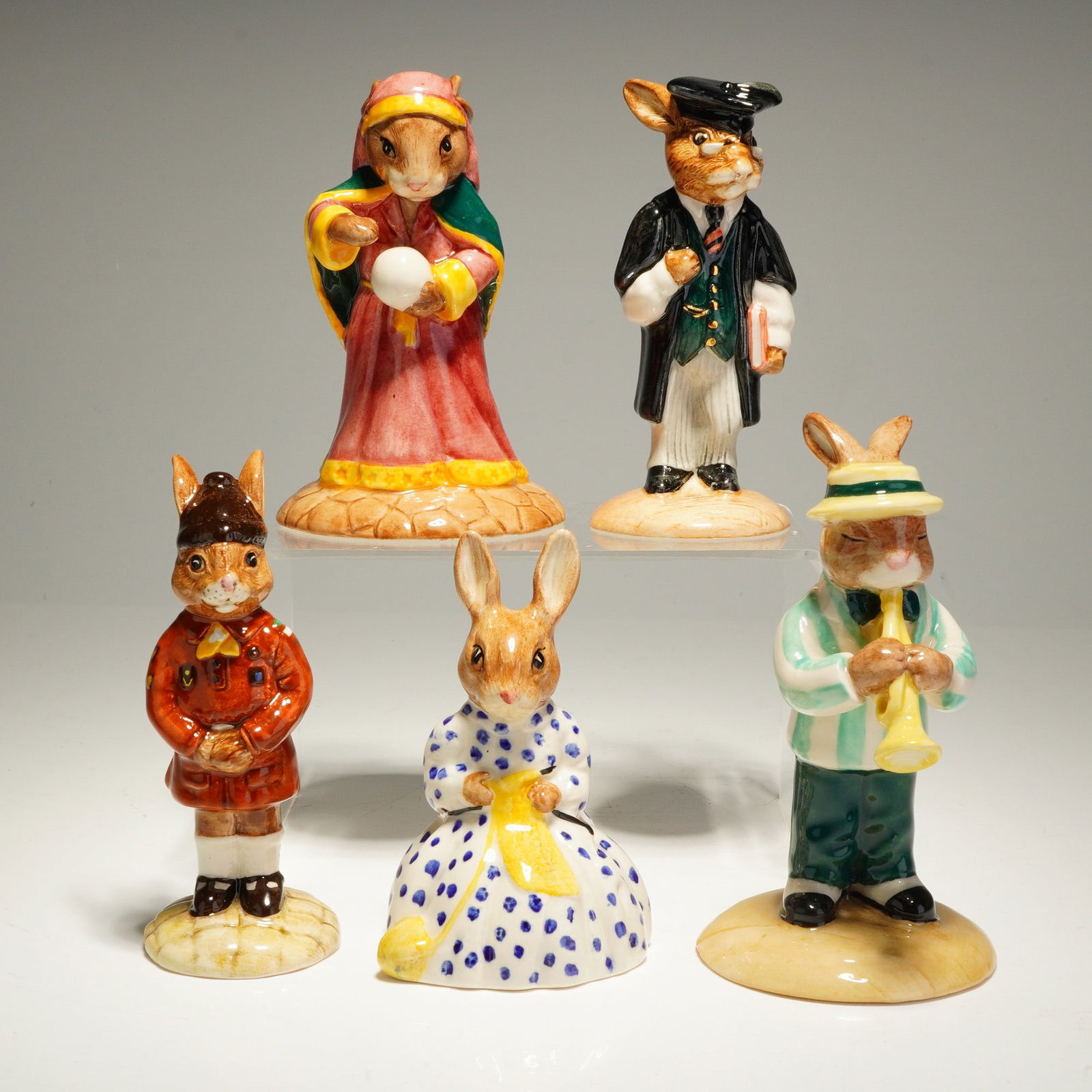 5pc Royal Doulton Bunnykins Fortune Teller Schoolmaster Trumpet Player (1 of 5)