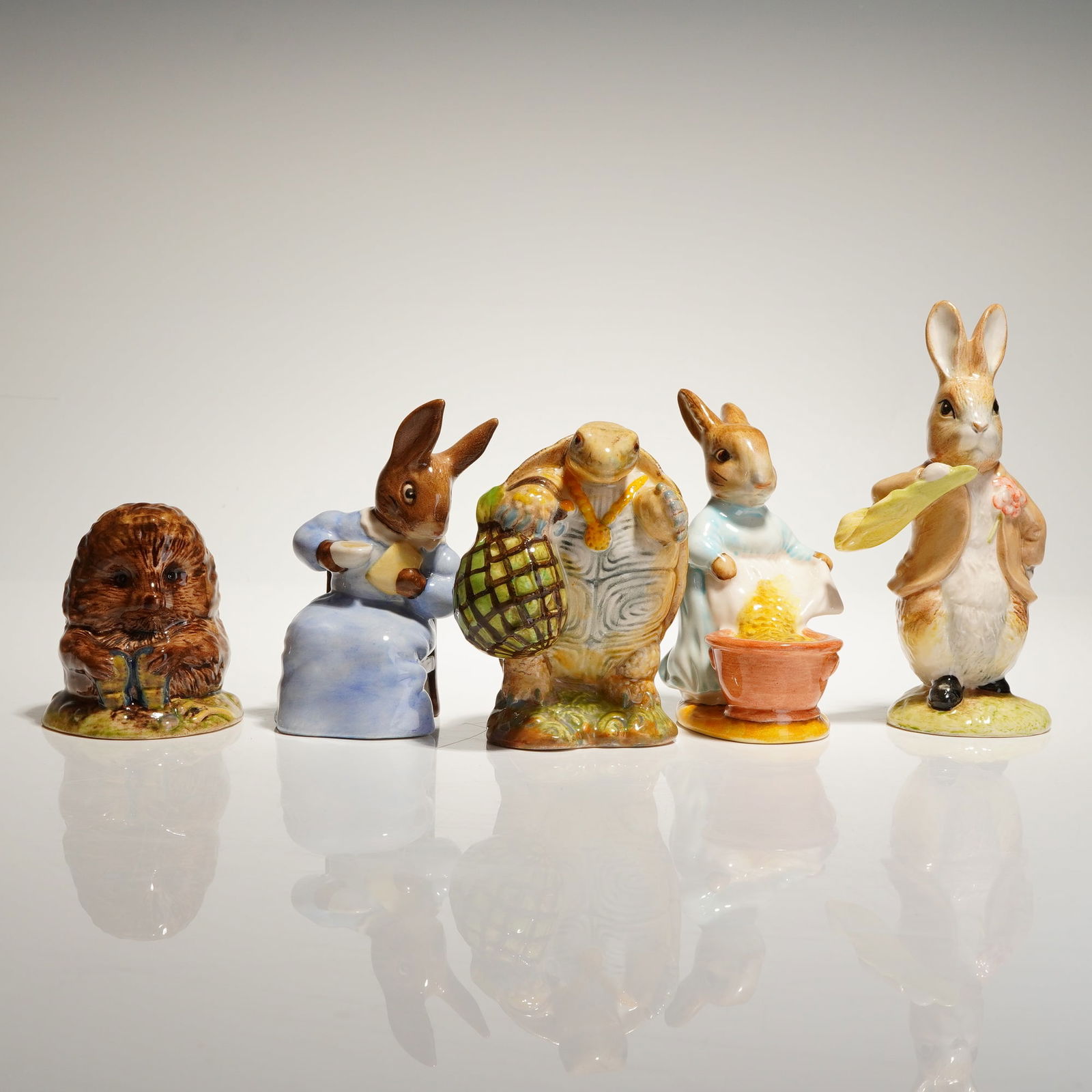5pc Royal Albert Beatrix Potter Glazed Porcelain Figurines (1 of 3)