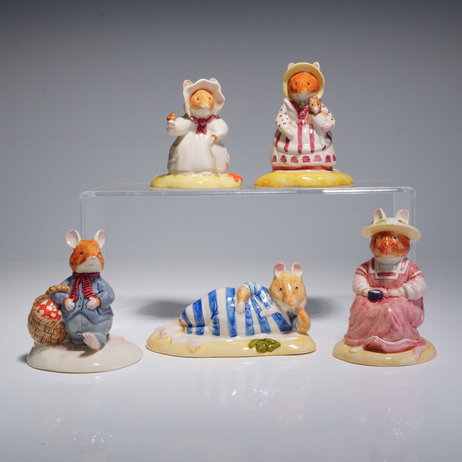 5pc Royal Doulton Brambly Hedge Figurines - DBH24, 25, 34, 42 & 43 (1 of 6)