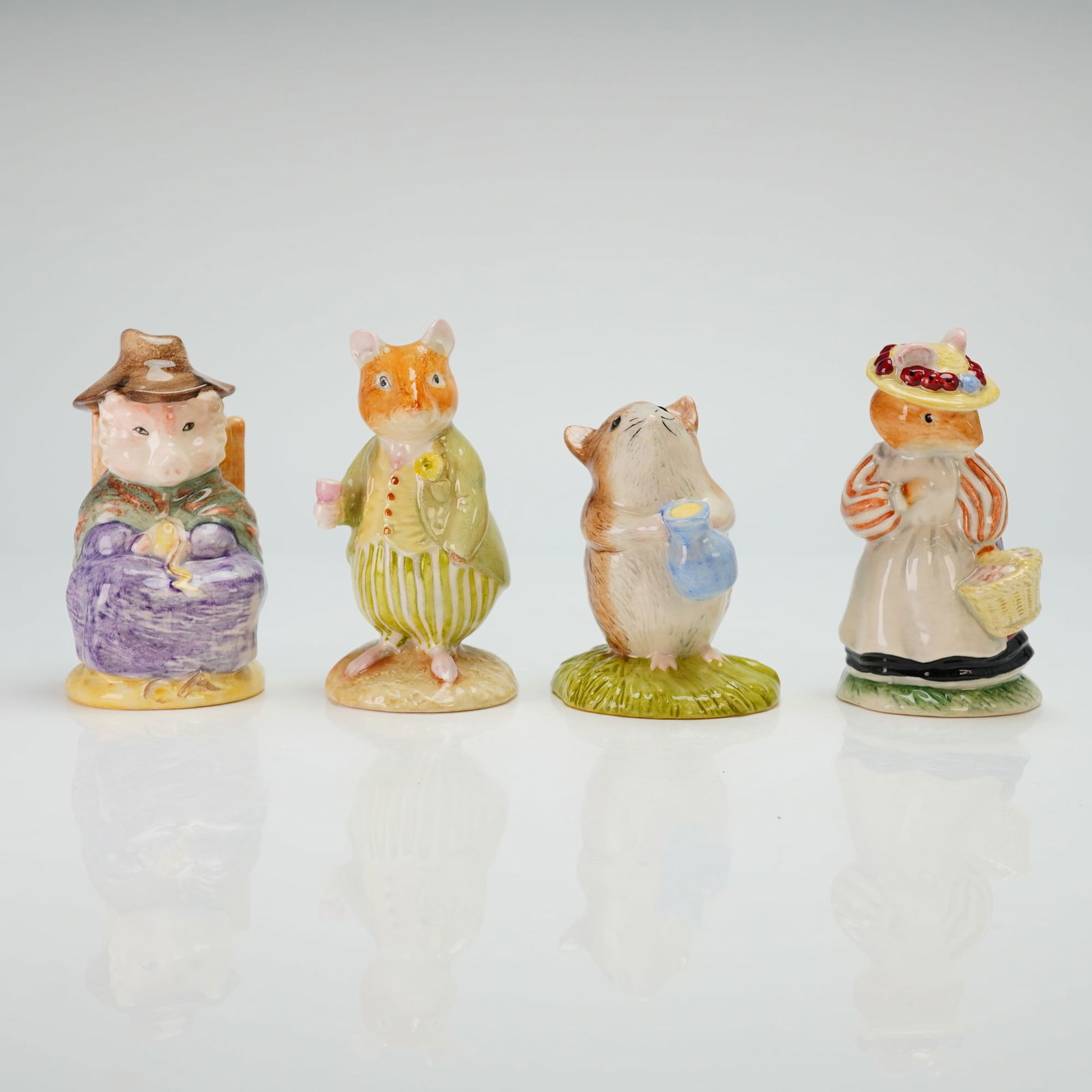 4pc Royal Doulton Brambly Hedge and Beswick Beatrix Potter Figurines (1 of 3)