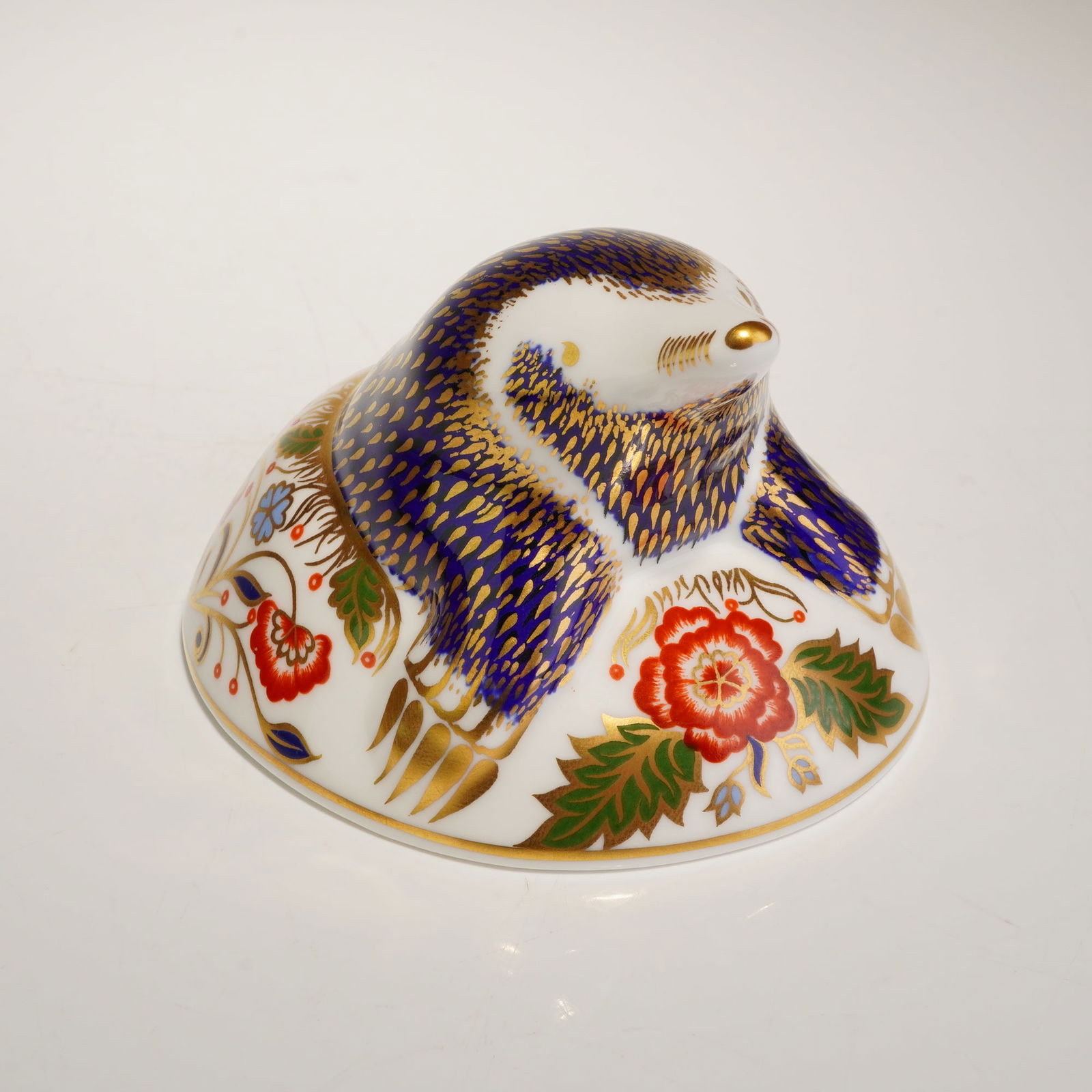 Royal Crown Derby Collectors Guild Mole Paperweight (1 of 4)