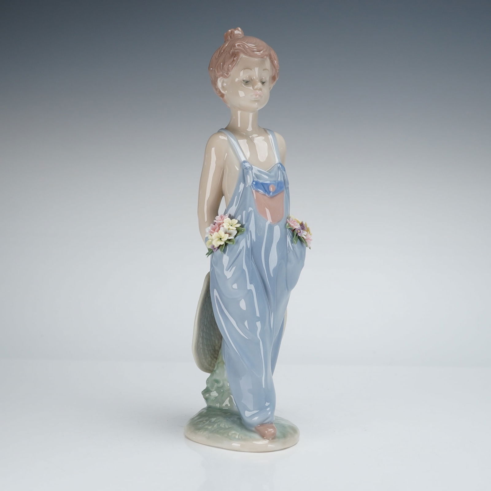 Lladro Pocket Full of Wishes Figurine 1007650 (1 of 4)