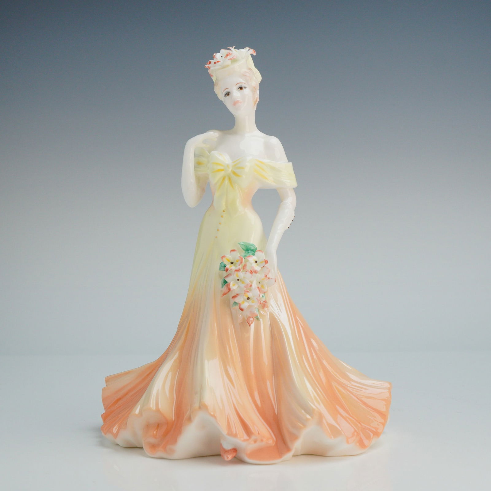 Coalport Flower Ladies Collection Figurine, Gracious Lily (1 of 4)