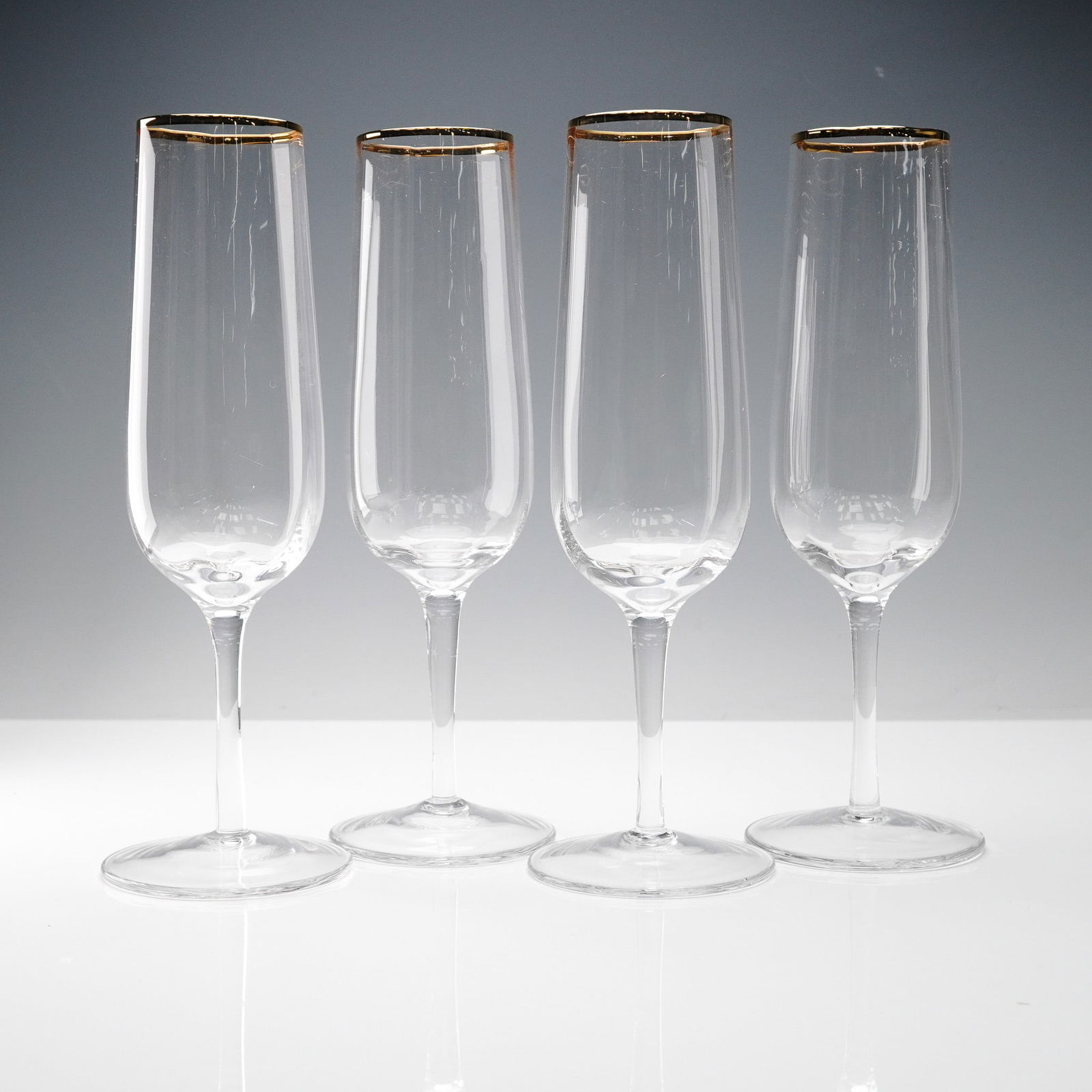 Martha Stewart Clear Champagne Flutes with Golden Rim (1 of 4)