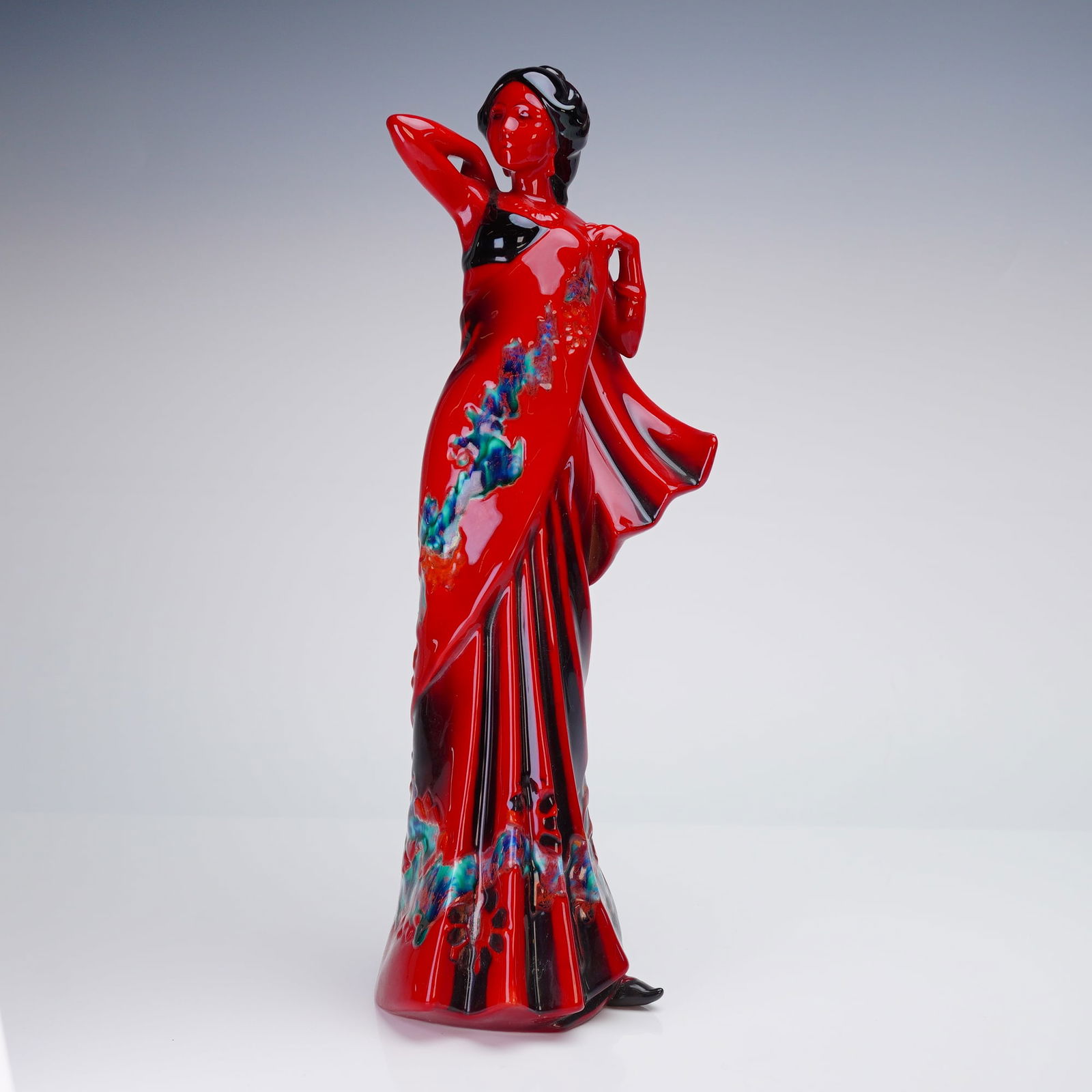 Royal Doulton Flambe Figurine Eastern Grace HN3683 (1 of 3)