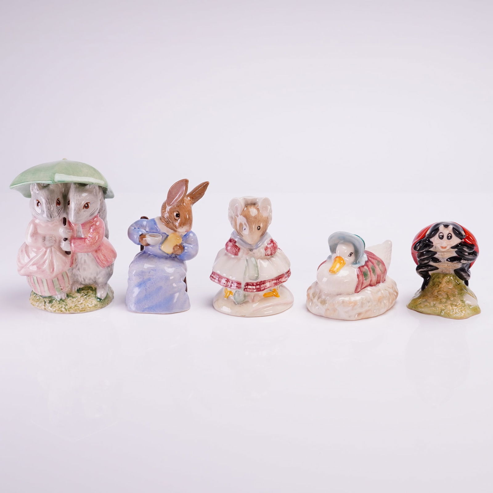 Collection of Five Royal Albert Beatrix Potter Porcelain Figurines (1 of 3)
