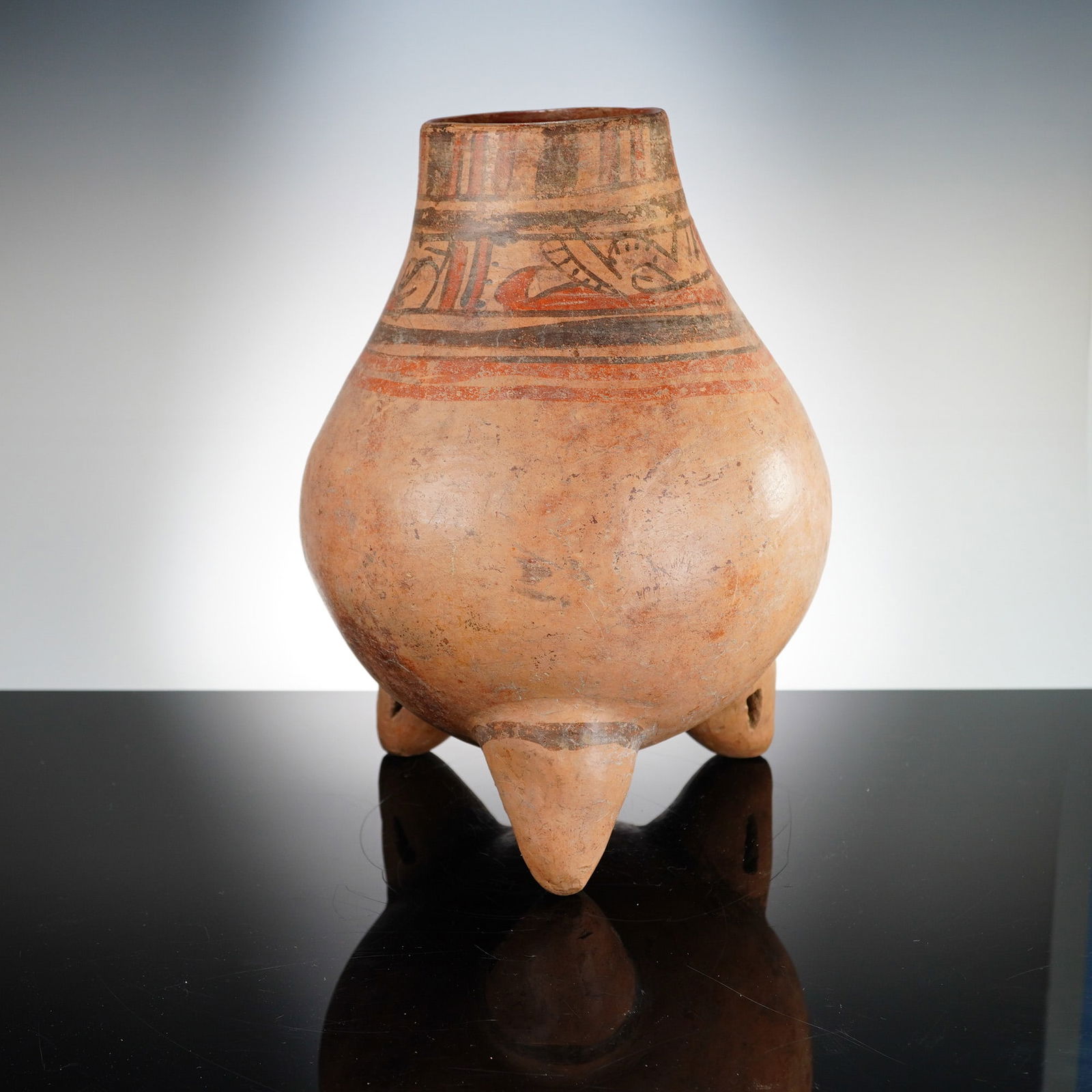 Pre-Columbian Polychrome Tripod Vessel Bowl (1 of 5)