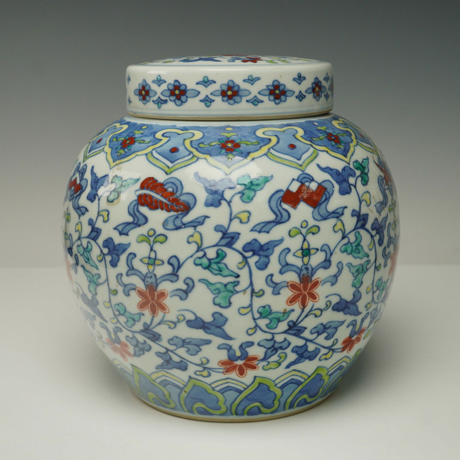 Chinese Doucai Style Hand-Painted Porcelain Floral Design Jar with Lid (1 of 6)