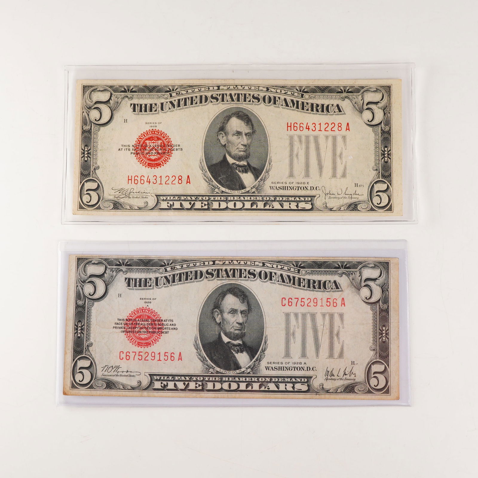 2pc 1928A and 1928E U.S. $5 Notes Silver Certificates (1 of 2)