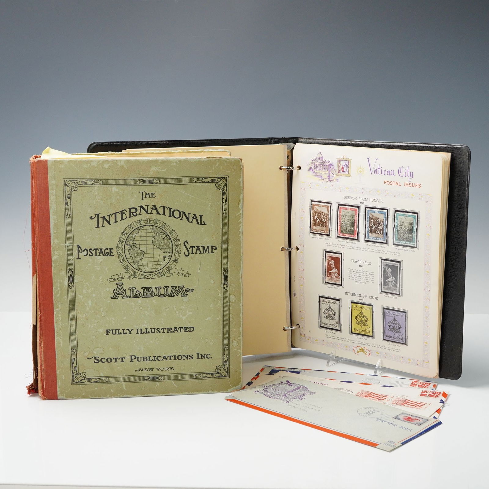 2pc International Postage Stamp and Vatican City Postage Albums (1 of 6)