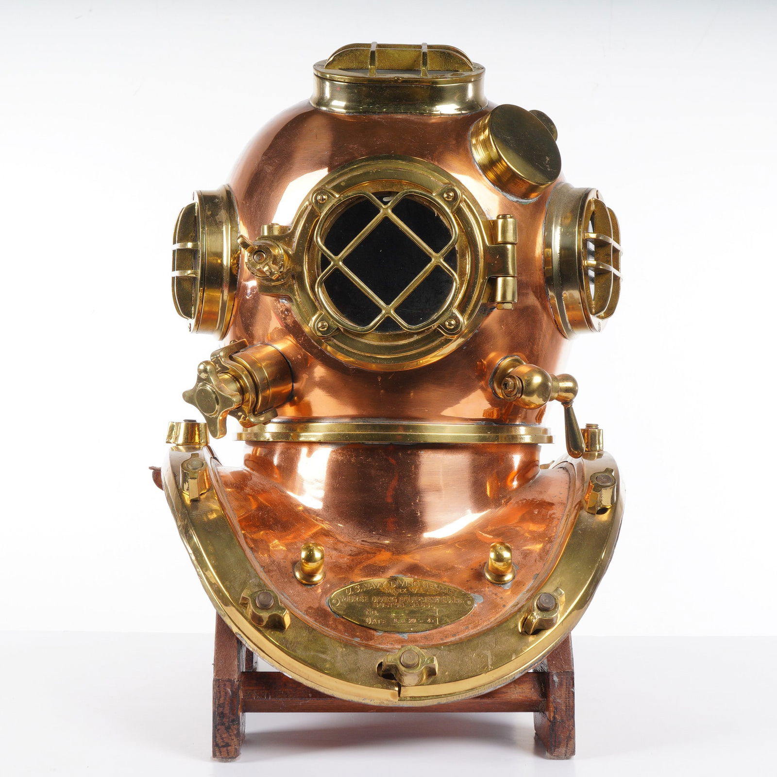 Replica US Navy Mark V Copper and Brass Diving Helmet (1 of 5)