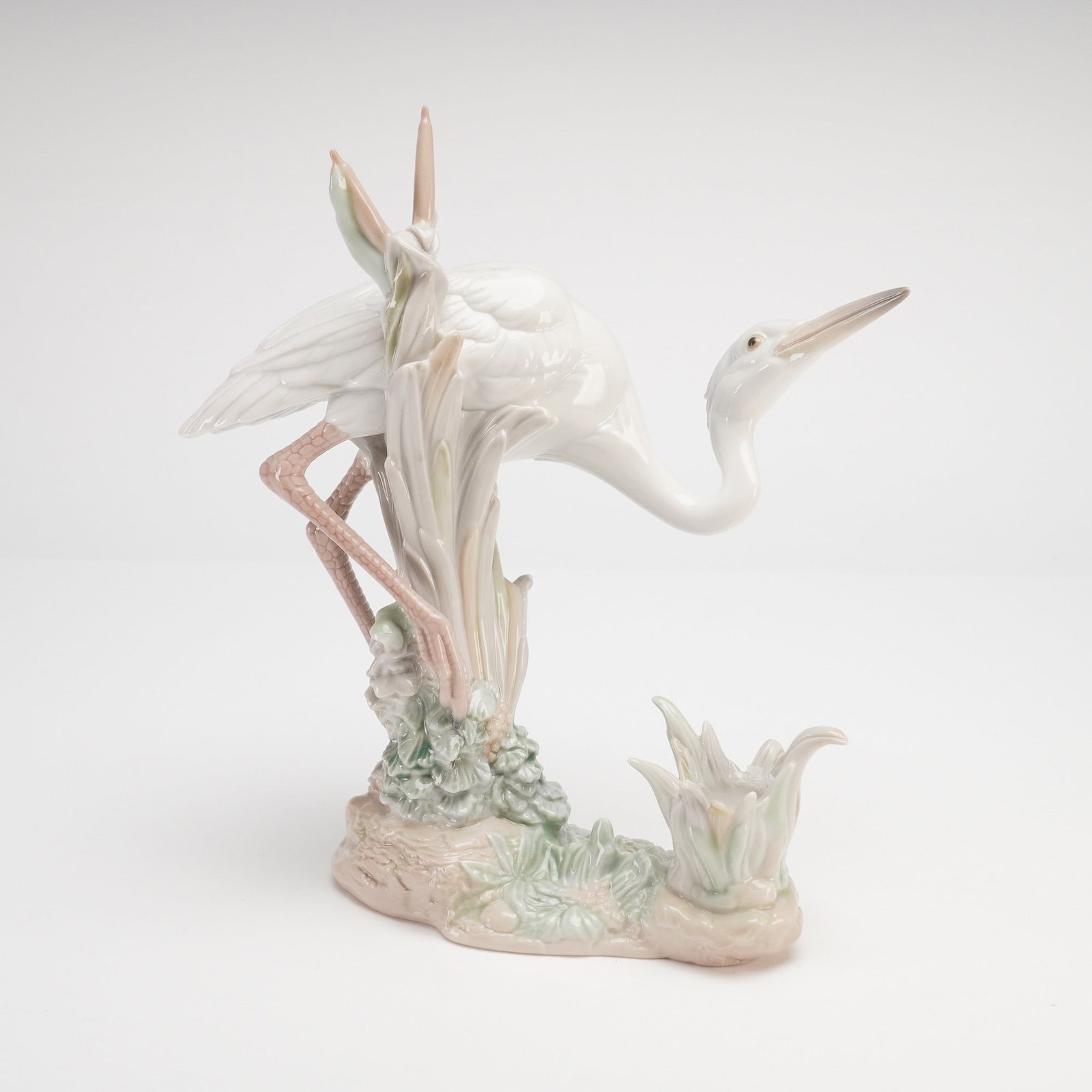 Lladro Heron's Realm Crouching Porcelain Candle Holder, Model 6883 (1 of 3)