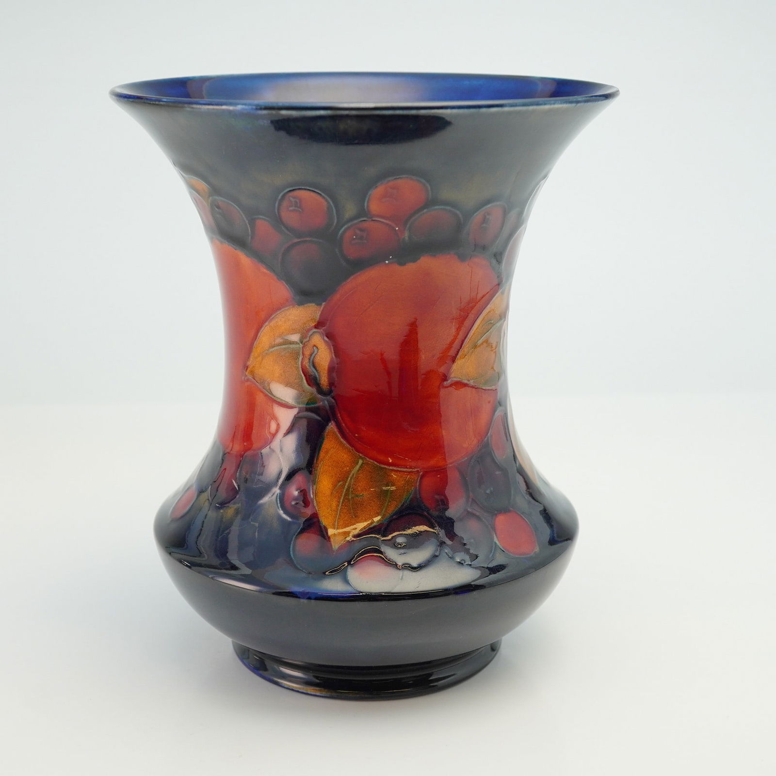 Moorcroft Pottery Vase Pomegranate (1 of 3)