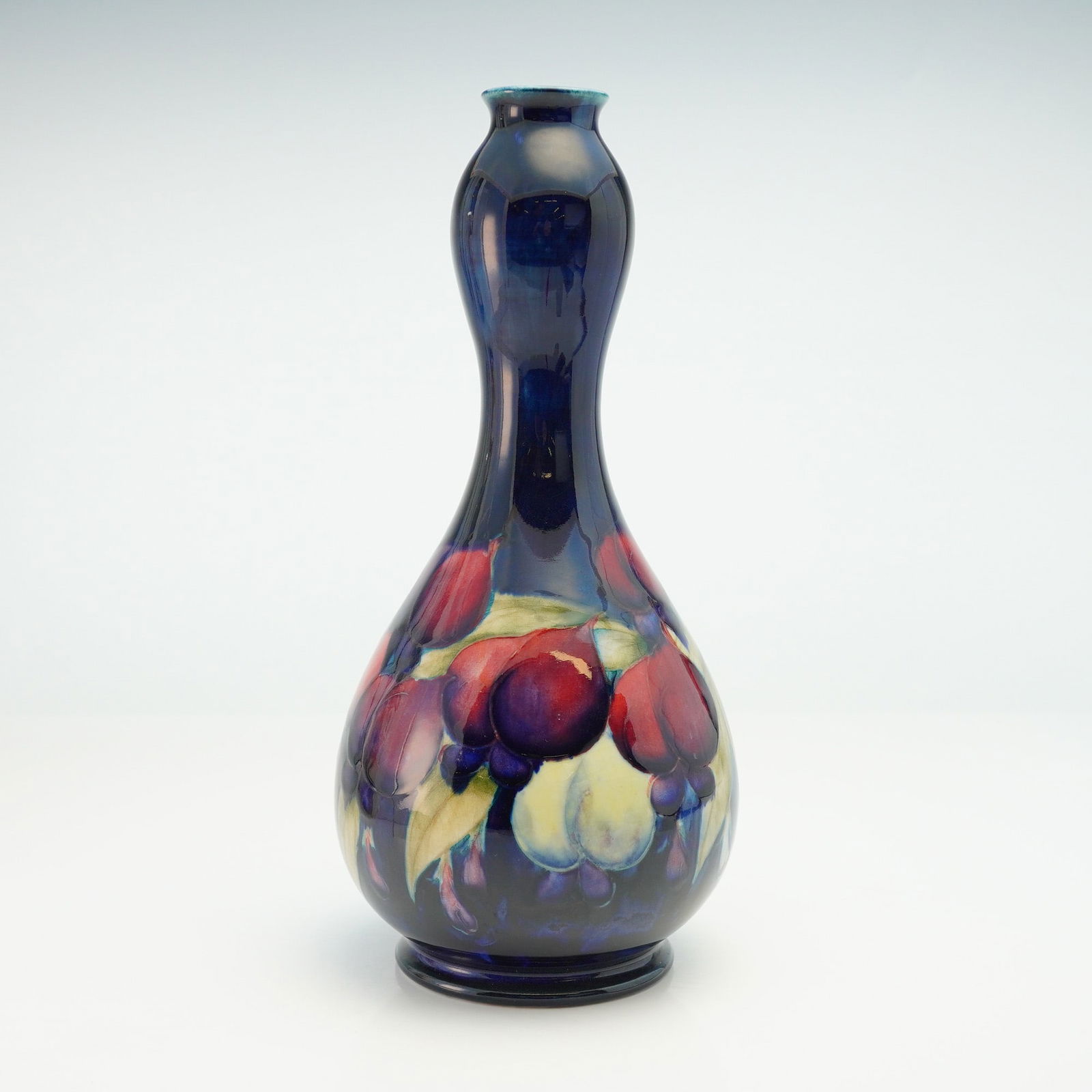 Moorcroft Pottery Double Gourd Vase Wisteria (1 of 3)