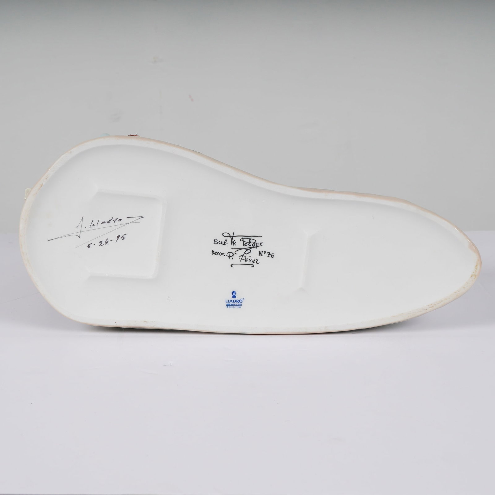 Lladro Porcelain Sculpture Easter Fantasy 1001810 - 3