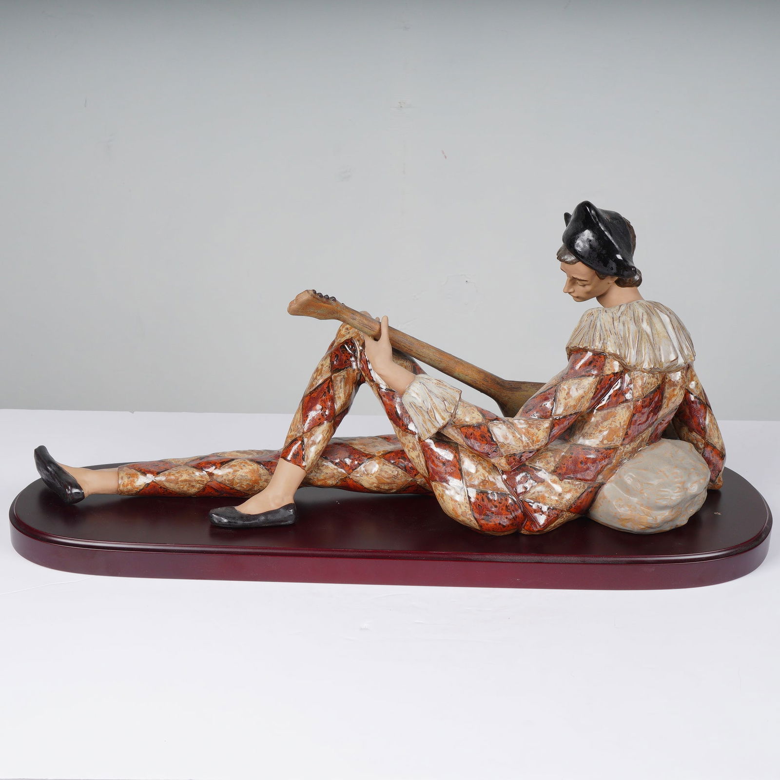 Lladro A Soft Refrain - 3