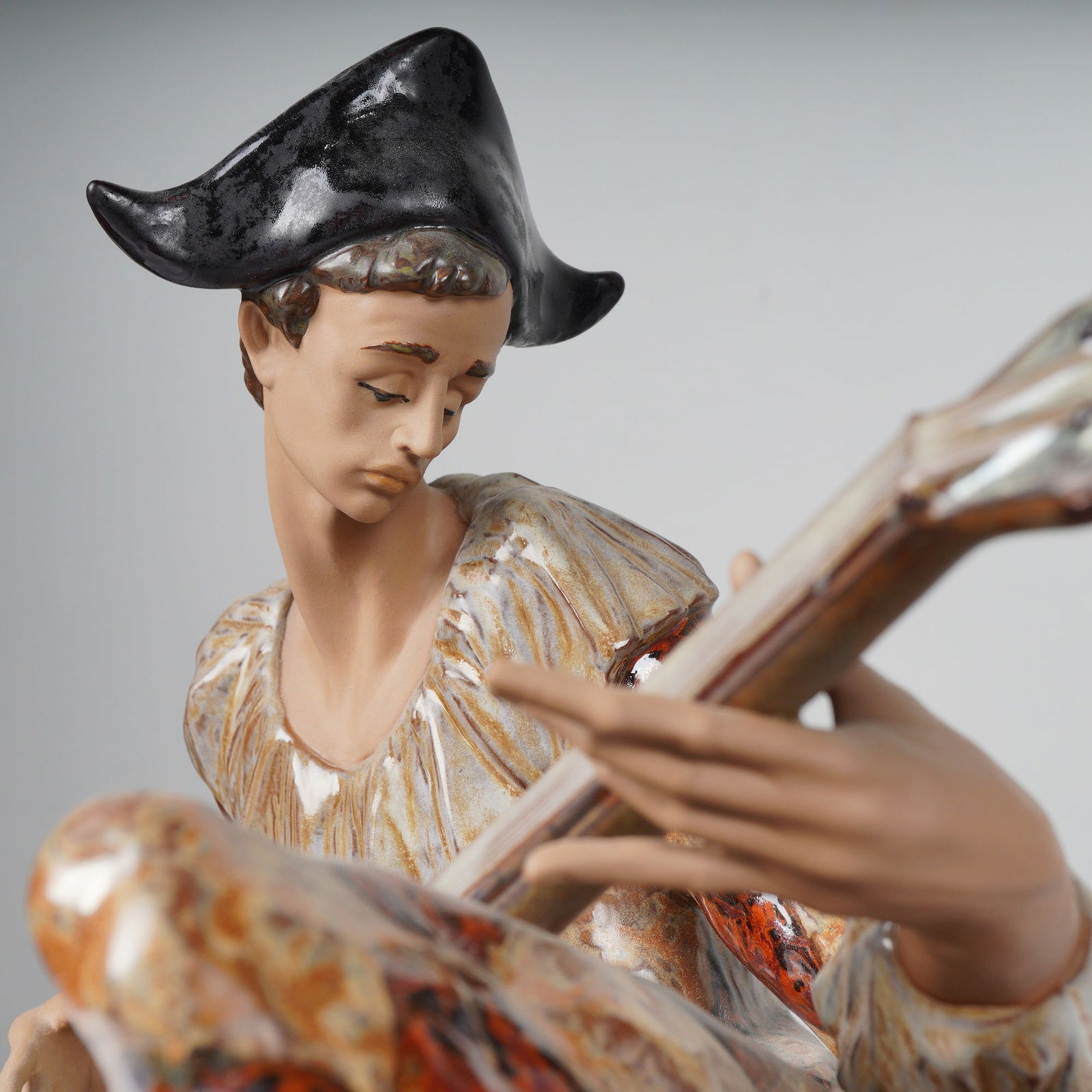 Lladro A Soft Refrain - 4