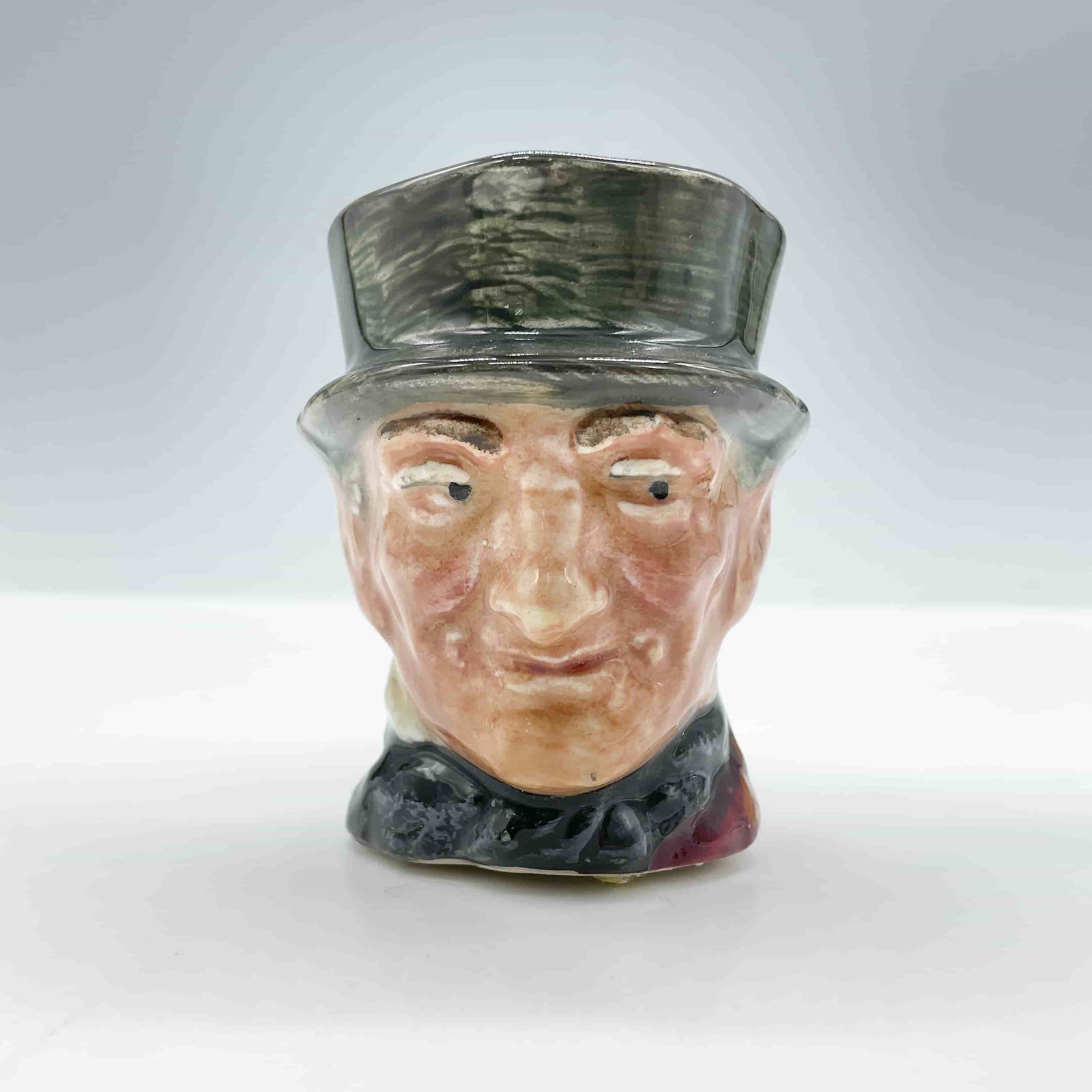 John Peel D6130 Mini Doulton Character Jug: Royal Doulton backstamp. ArtistHarry Fenton Dimensions2.25"H Date or Erac. 1942 - unknown Manufacturer or BrandRoyal Doulton Country of OriginEngland