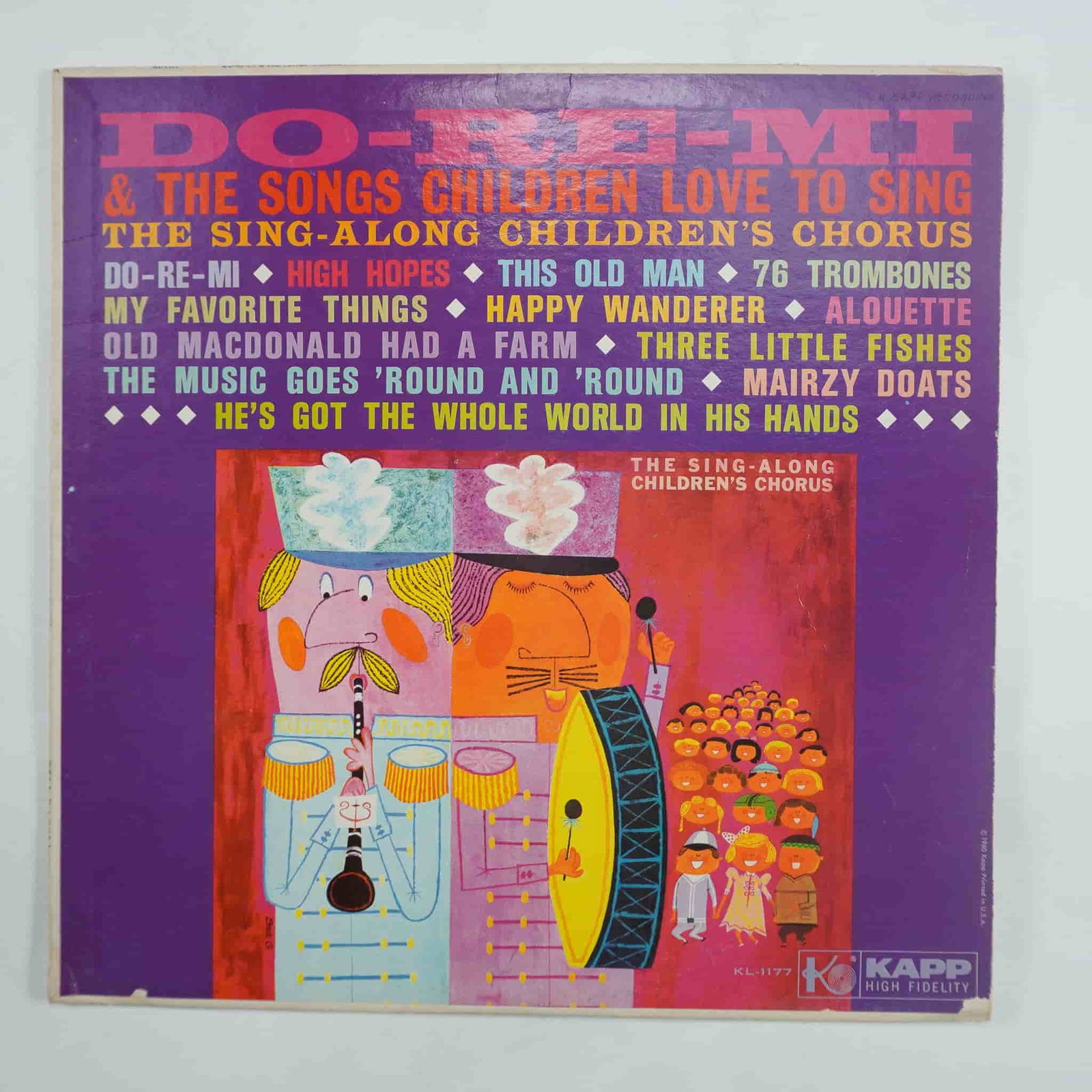 Do-Re-Mi & The Songs Children Love to Sing, Sing-Along Children's Vinyl: Offered is a vintage vinyl LP of Do-Re-Mi & The Songs Children Love to Sing, performed by The Sing-Along Children's Chorus and released under Kapp Records (KL-1177). This charming children's album fea