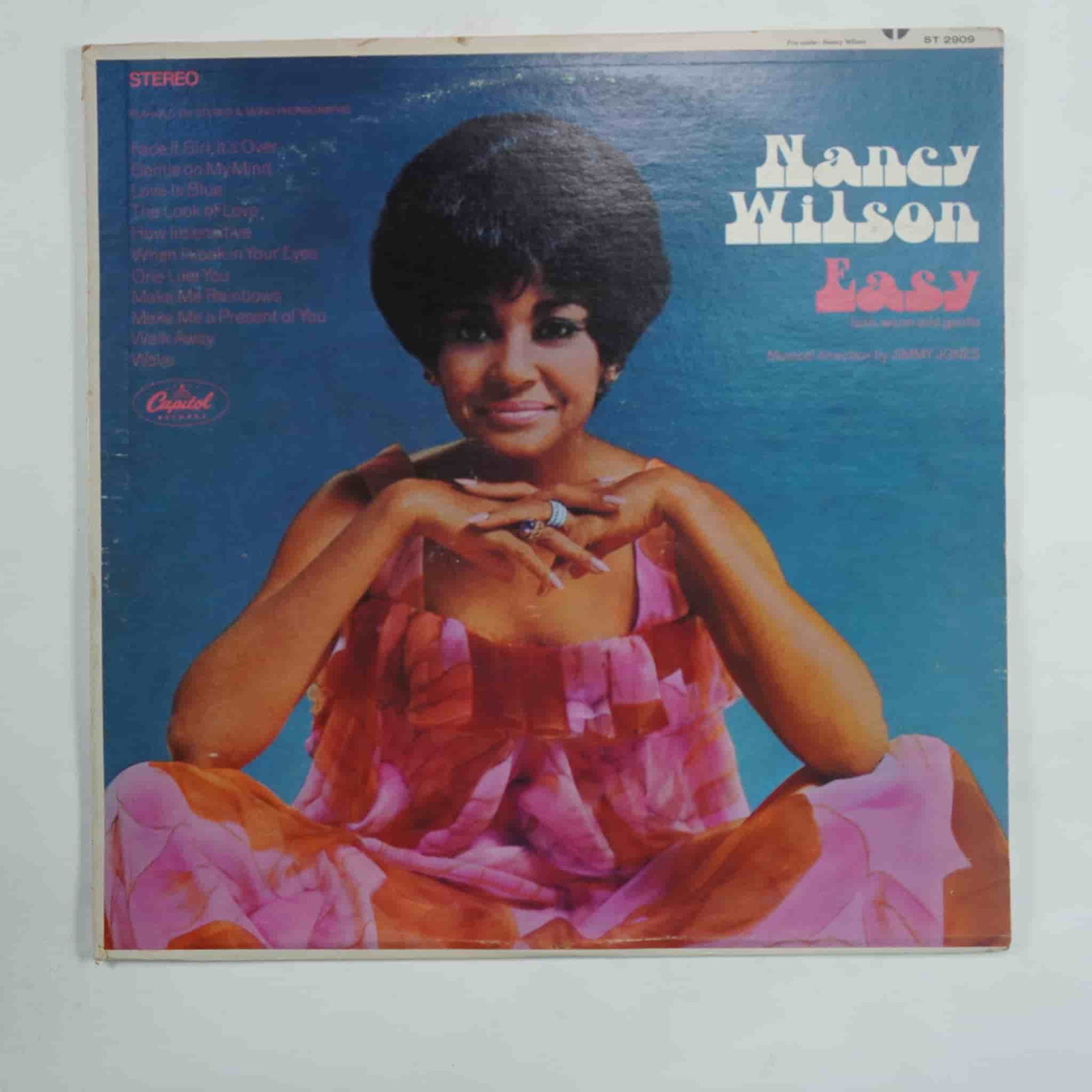 Nancy Wilson – Easy, Capitol Records, 1968, Vinyl LP: Offered here is a vintage 1968 pressing of Easy by Nancy Wilson, released under Capitol Records (ST-2909). This jazz and pop vocal album showcases Wilson’s velvety, sophisticated interpretations of