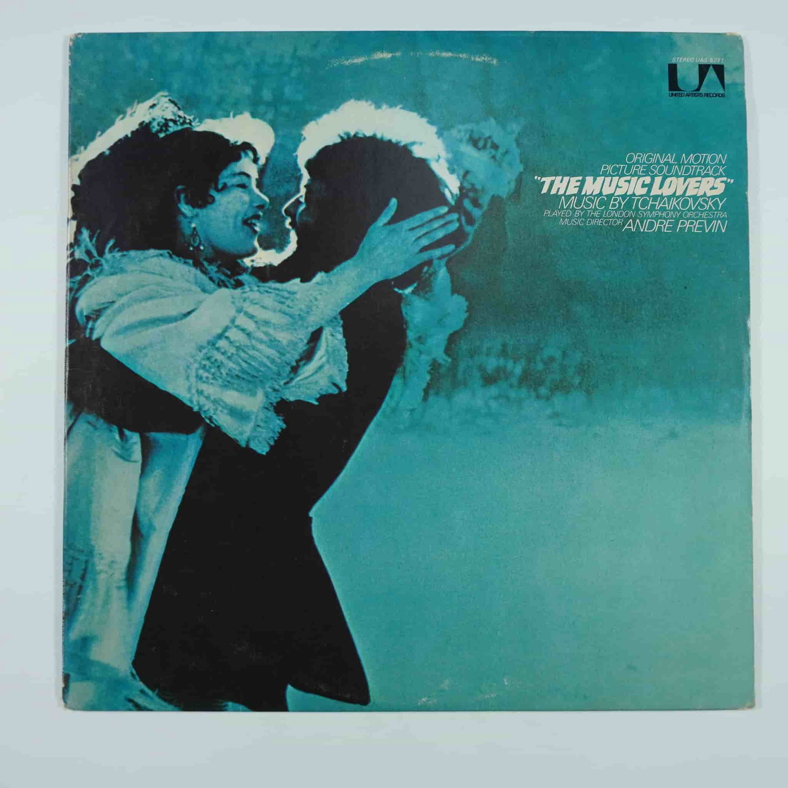 The Music Lovers Original Soundtrack Vinyl LP: United Artists Records LP (UAS-5217) featuring the original motion picture soundtrack of The Music Lovers (1970), a biographical film about Tchaikovsky. Conducted by André Previn and performed by the