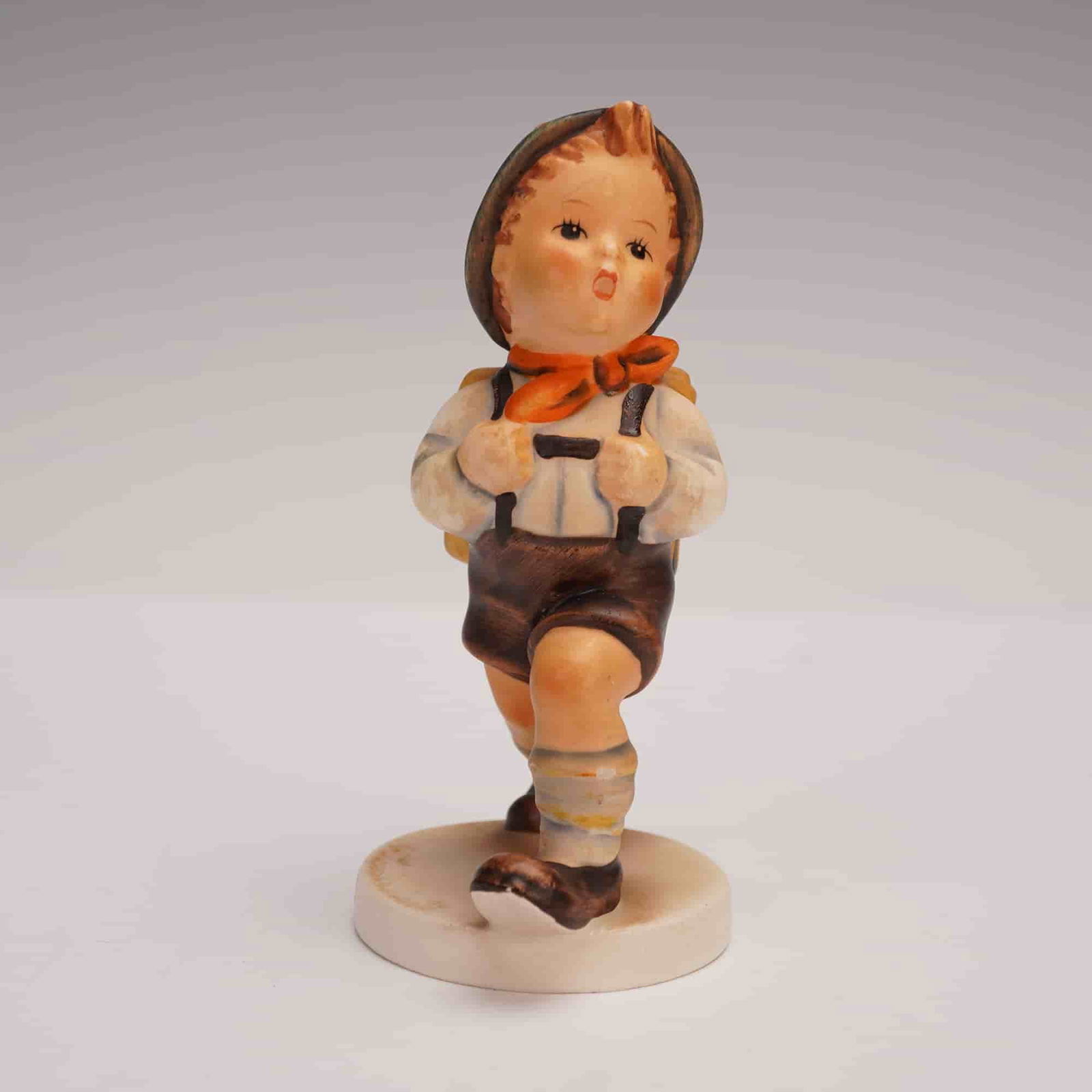 Hummel Figurine, School Boy HUM 82 2/0 (1 of 4)