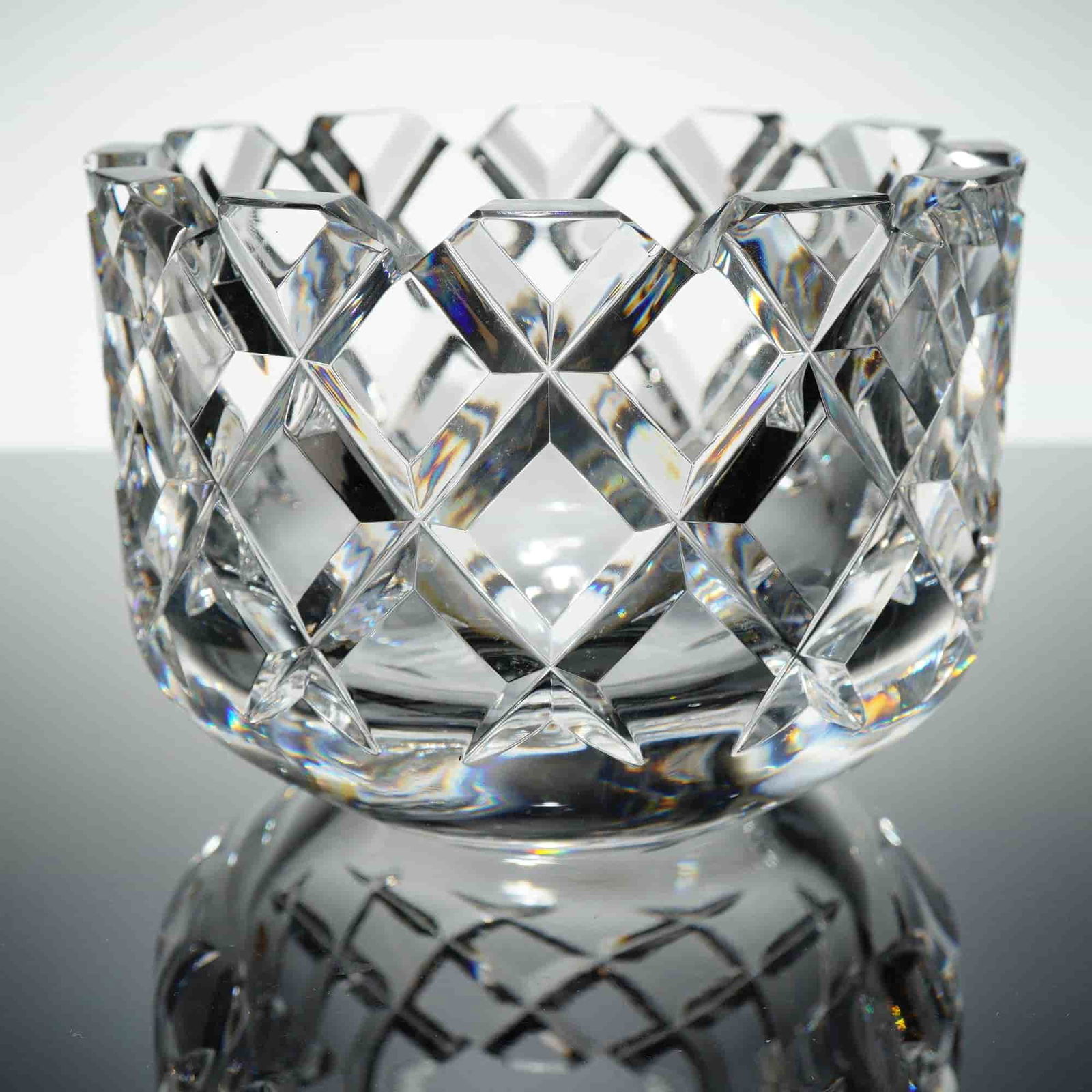 Orrefors Soiero Cut Crystal Bowl (1 of 3)