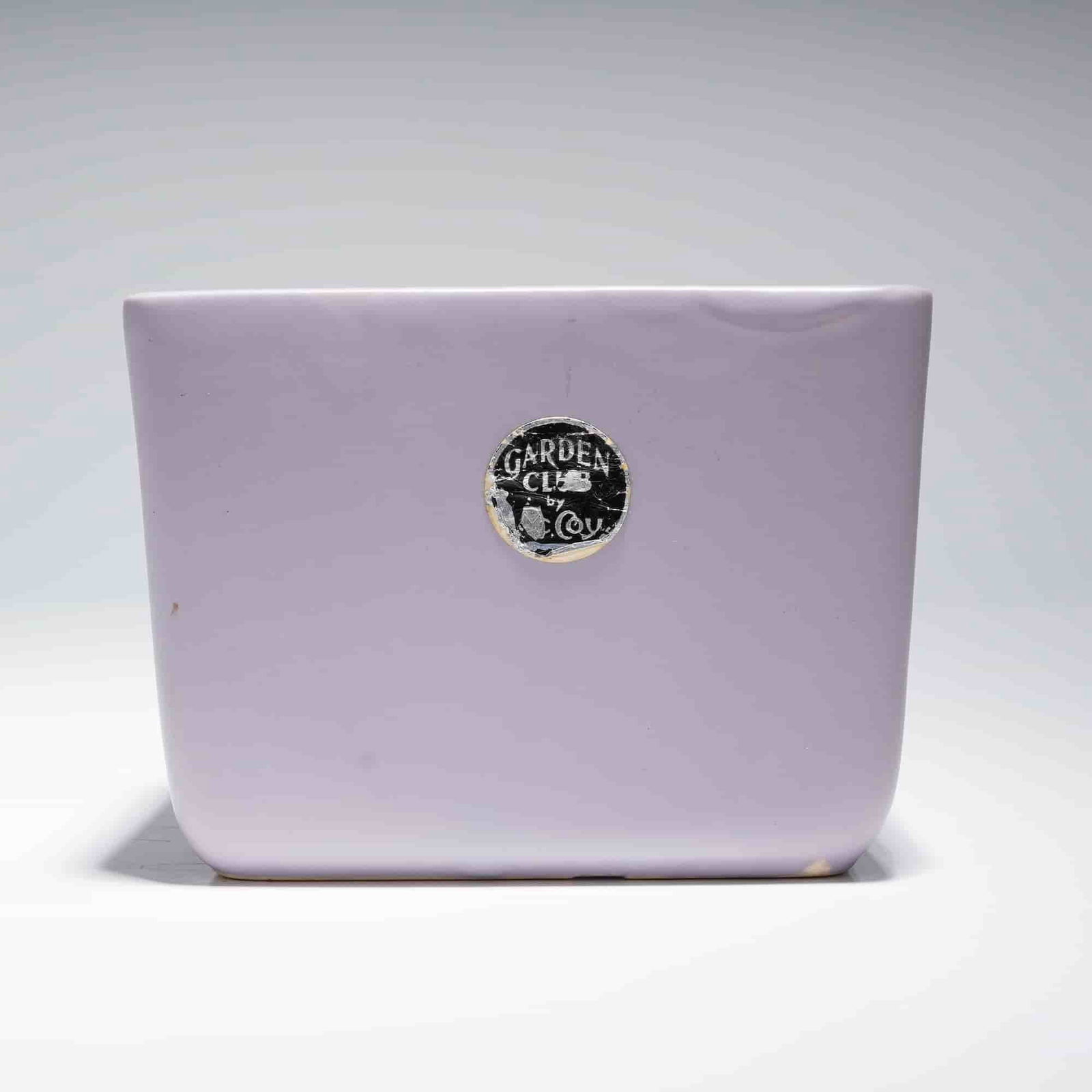 McCoy Pottery Garden Club Line Rectangular Planter: A vintage ceramic rectangular planter attributed to the McCoy Pottery Garden Club line, often associated with model number 341. The cachepot features a minimalist, rectangular form with straight