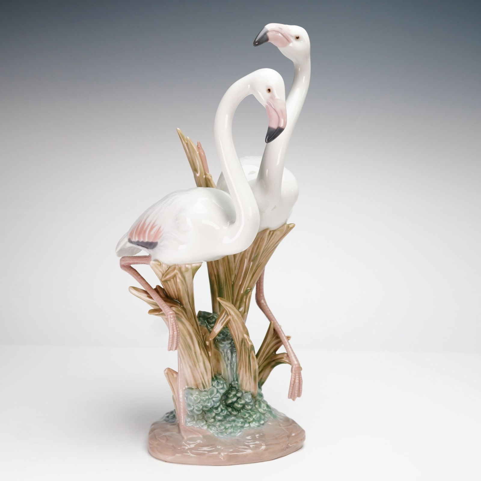 Lladro Porcelain Figurine, The Flamingos 1006641 (1 of 4)