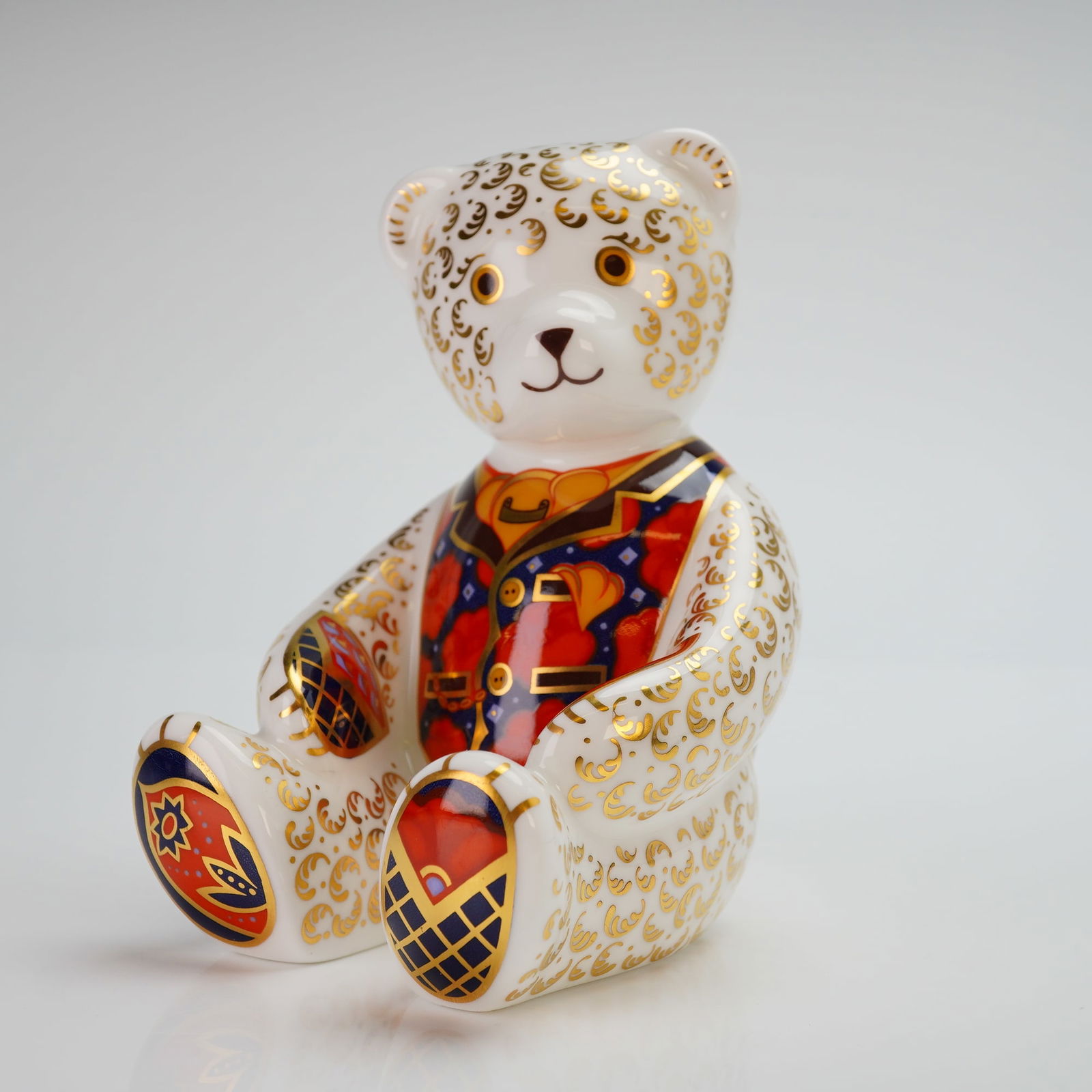 Royal Crown Derby Paperweight Teddy Bear (1 of 5)