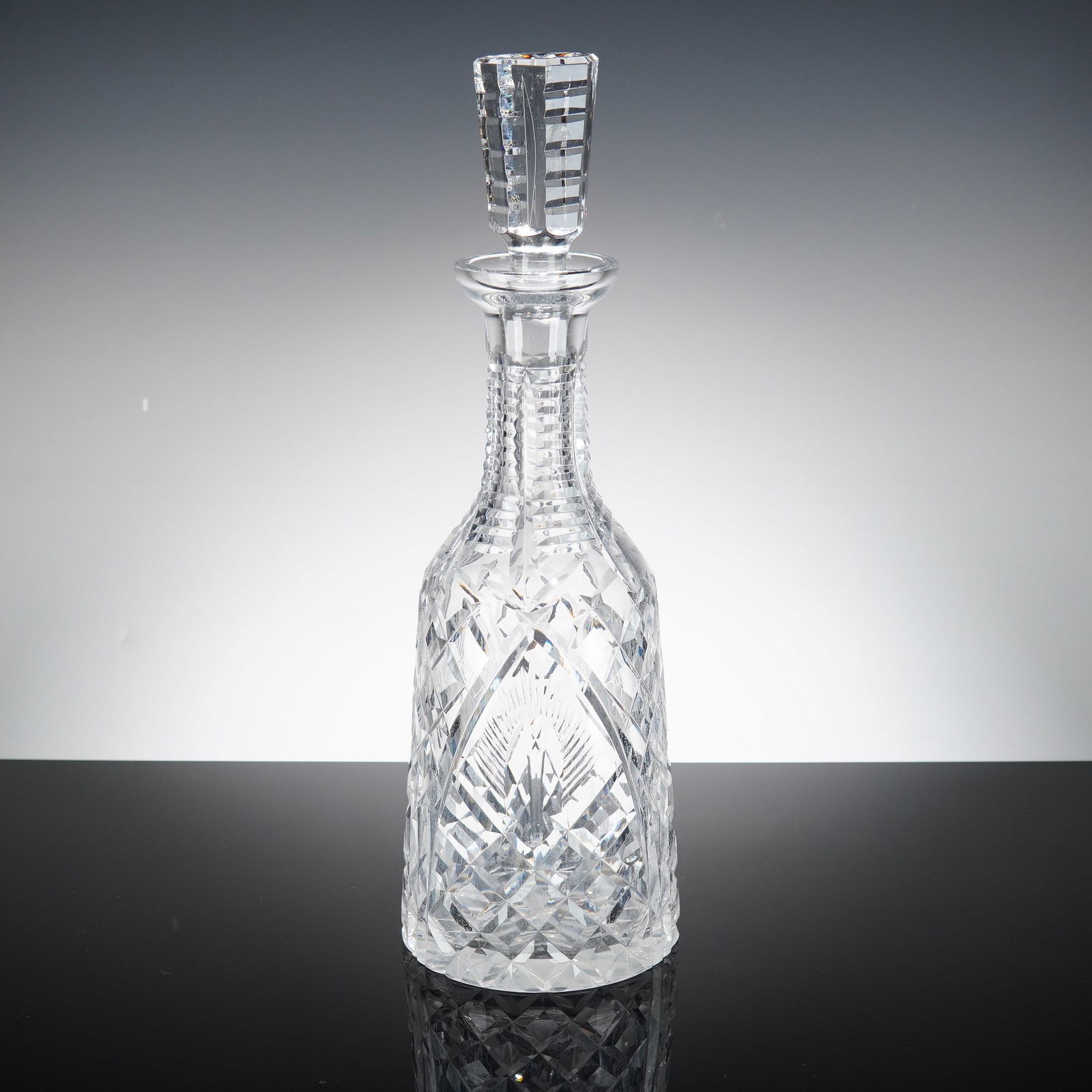 Waterford Crystal Decanter with Stopper, Shannon Jubilee (1 of 3)