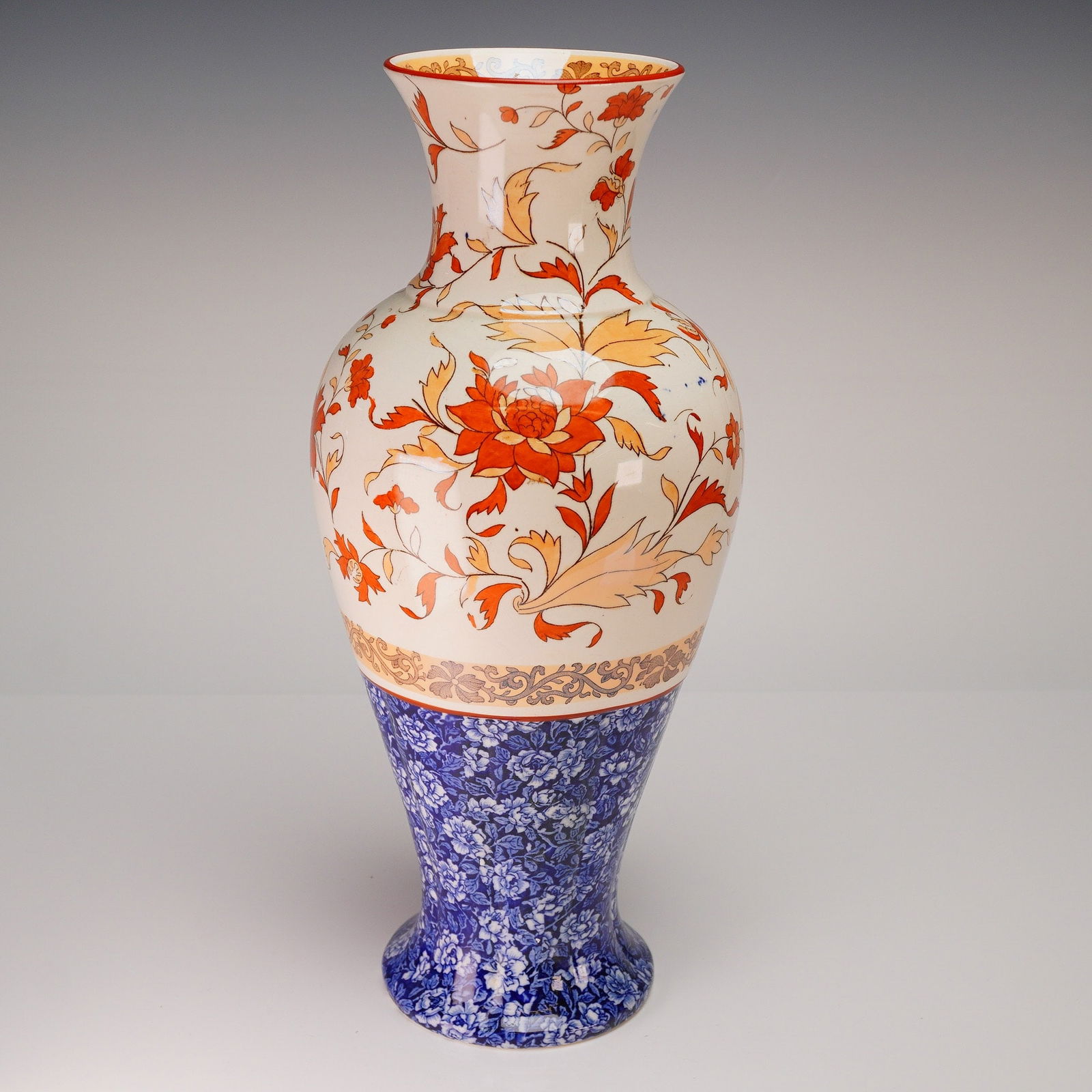 Wedgwood Japanese Imari Style Vase (1 of 5)