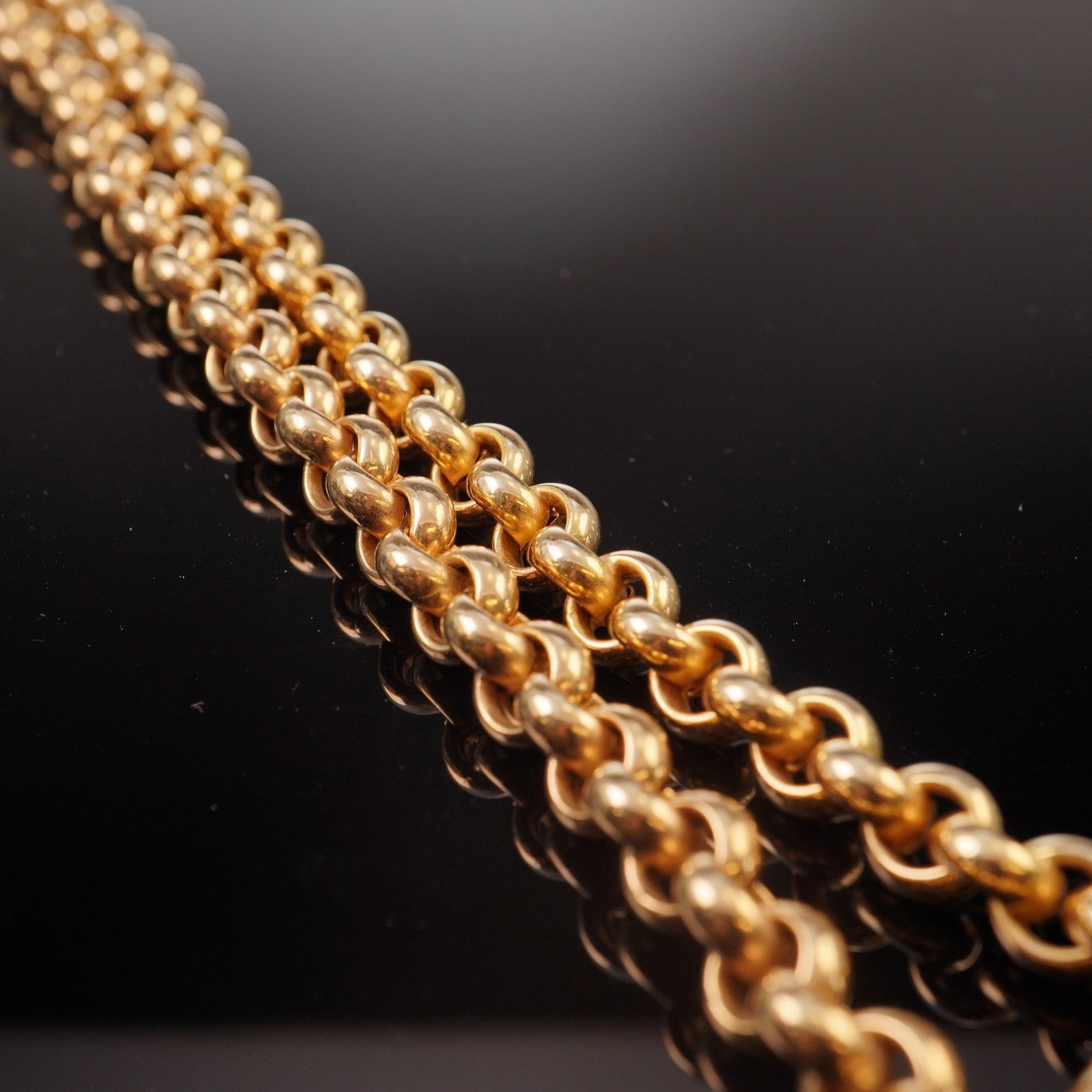 Italian 18K Gold Link Chain Necklace - 4