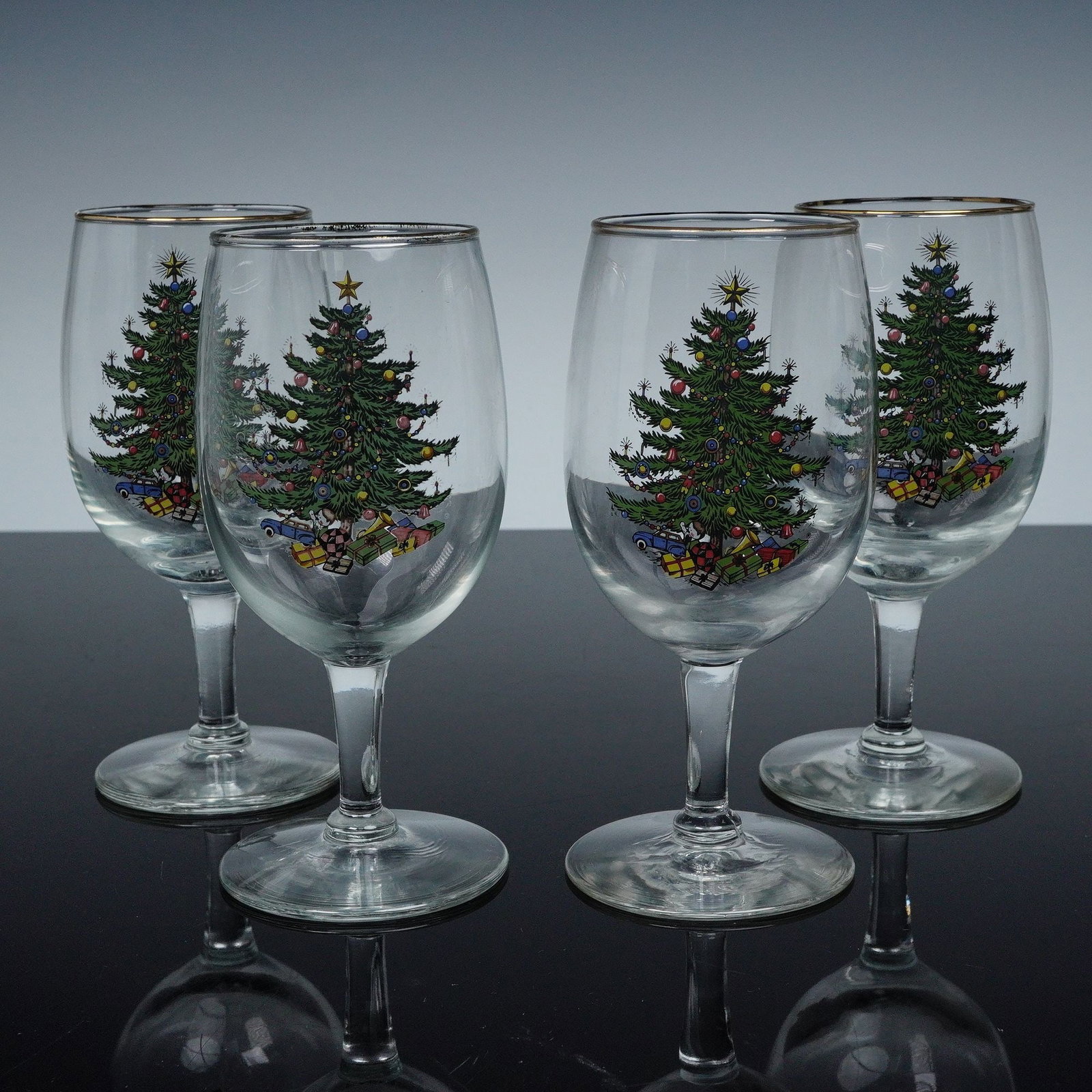 4pc Cuthbertson Wine Glasses, Christmas Tree (1 of 4)
