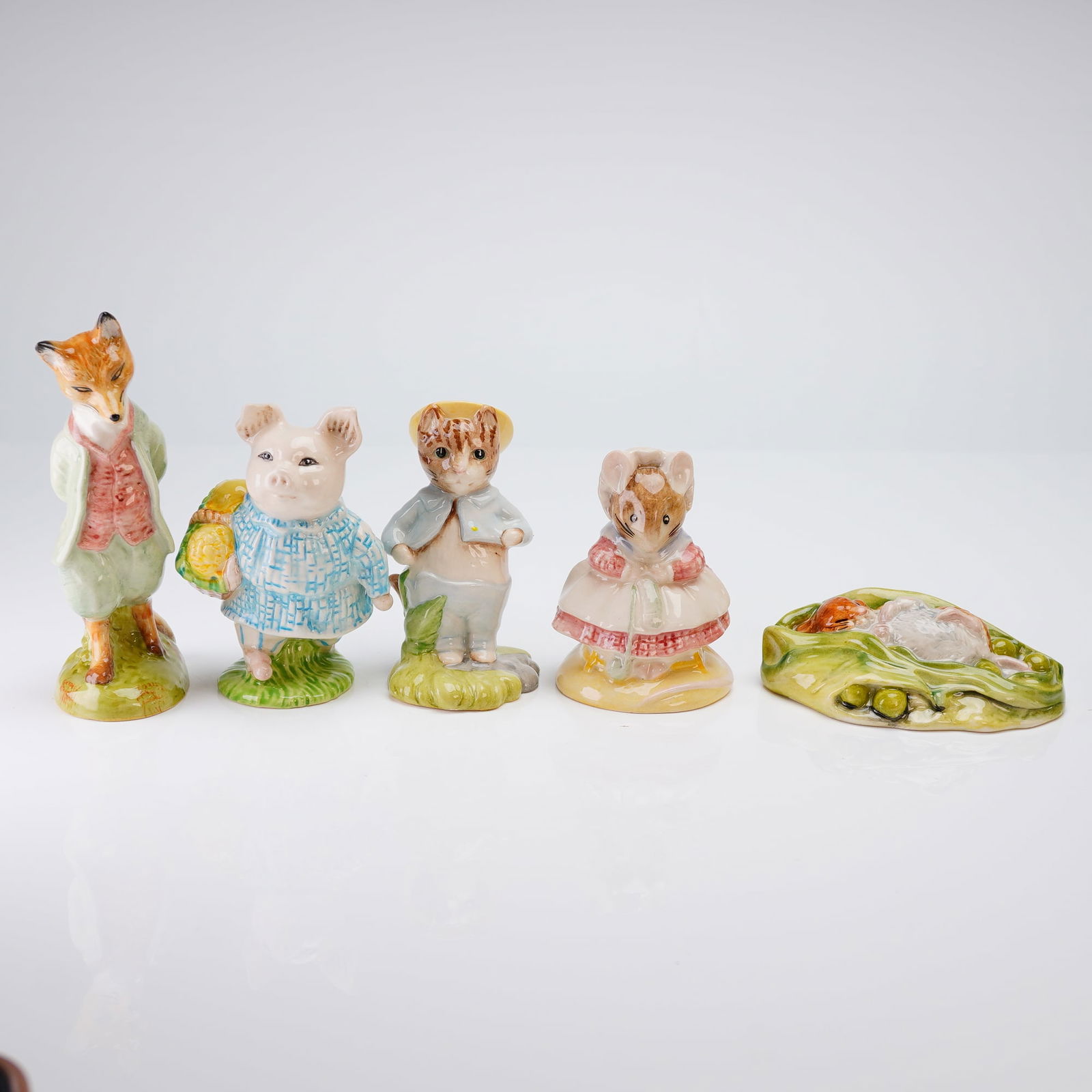 Collection of 5 Beatrix Potter Figurines Beswick Doulton Royal Albert (1 of 3)