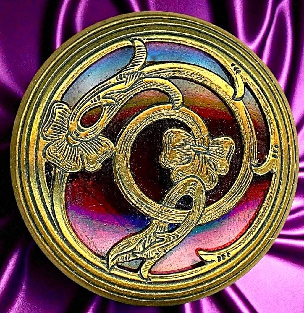 A DIVISION ONE EXQUISITE GLASS BACKGROUND BUTTON: 1 Large 19th century purple glass example. DimensionsSM=Less than 3/4", Medium=3/4" to 1 1/4". Large=1 1/4" and above, extra large=1 3/4" and above Date or EraDIVISION 1=PRE 1918 AND DIVISION 3 IS