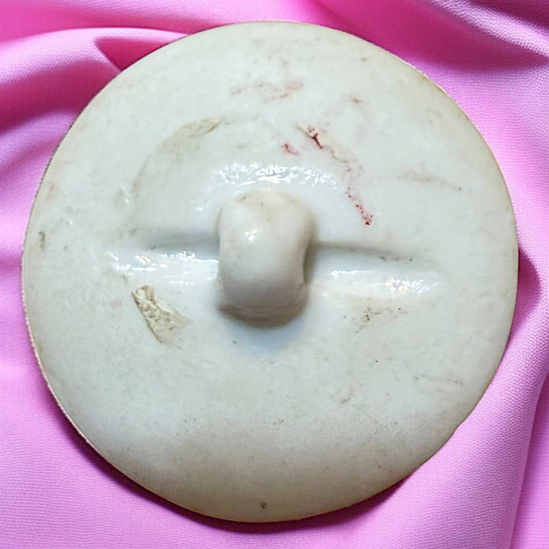 A DIVISION ONE HAND PAINTED CERAMIC BUTTON - 2