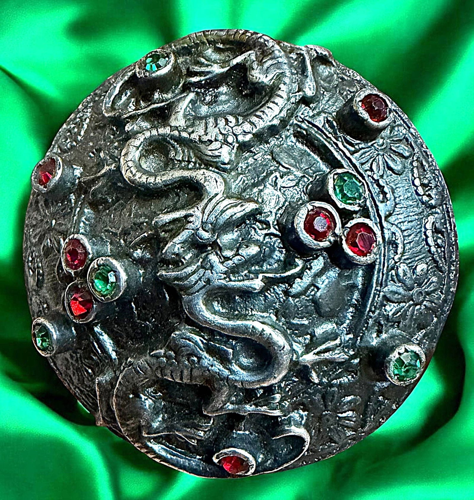 A DIVISION PEWTER AND JEWELED PICTORIAL BITTON: 1 Large early 20th C. sculpted dragon with green & red accents. DimensionsSM=Less than 3/4", Medium=3/4" to 1 1/4". Large=1 1/4" and above, extra large=1 3/4" and above Date or EraDIVISION 1=PRE 1918
