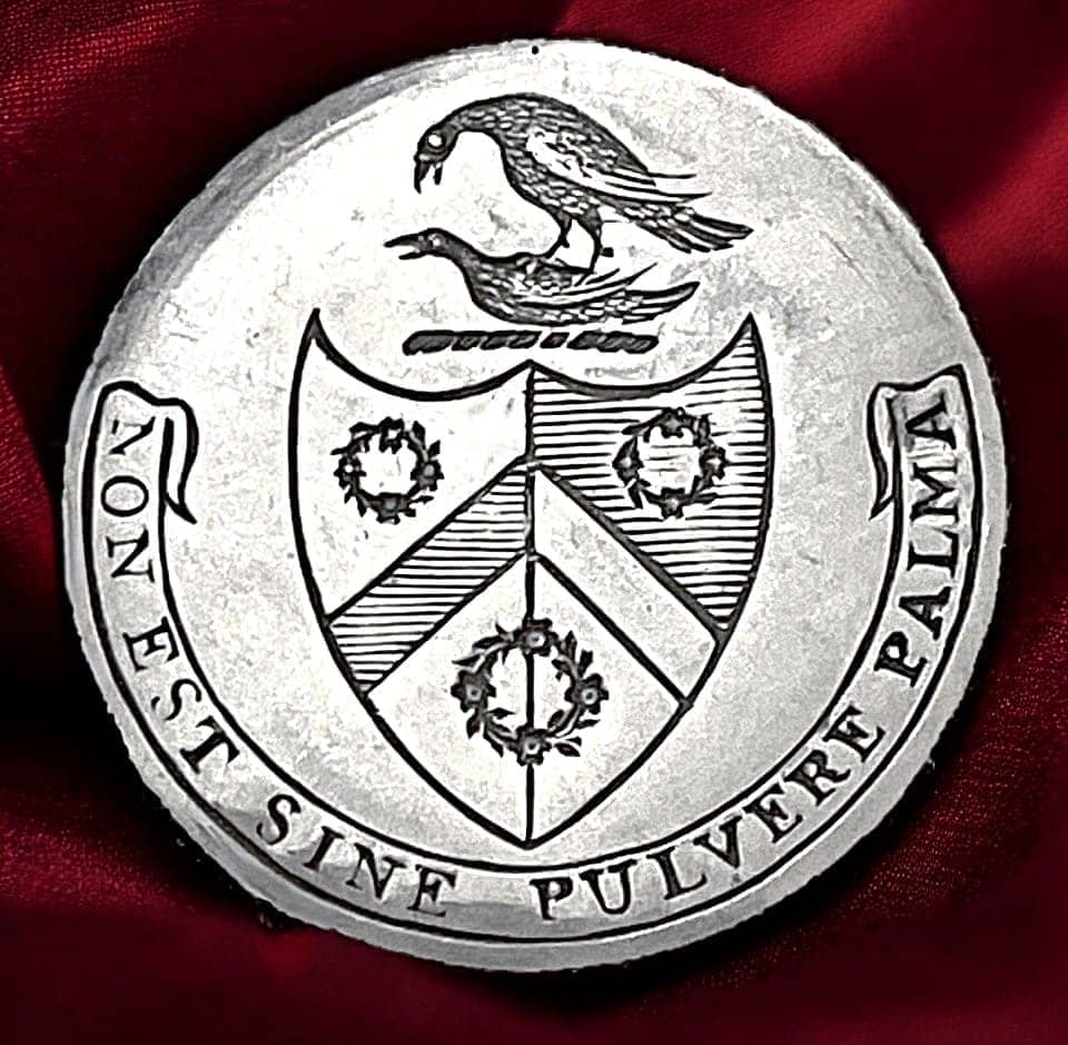 A DIVISION ONE SILVER CREST BUTTON - 2