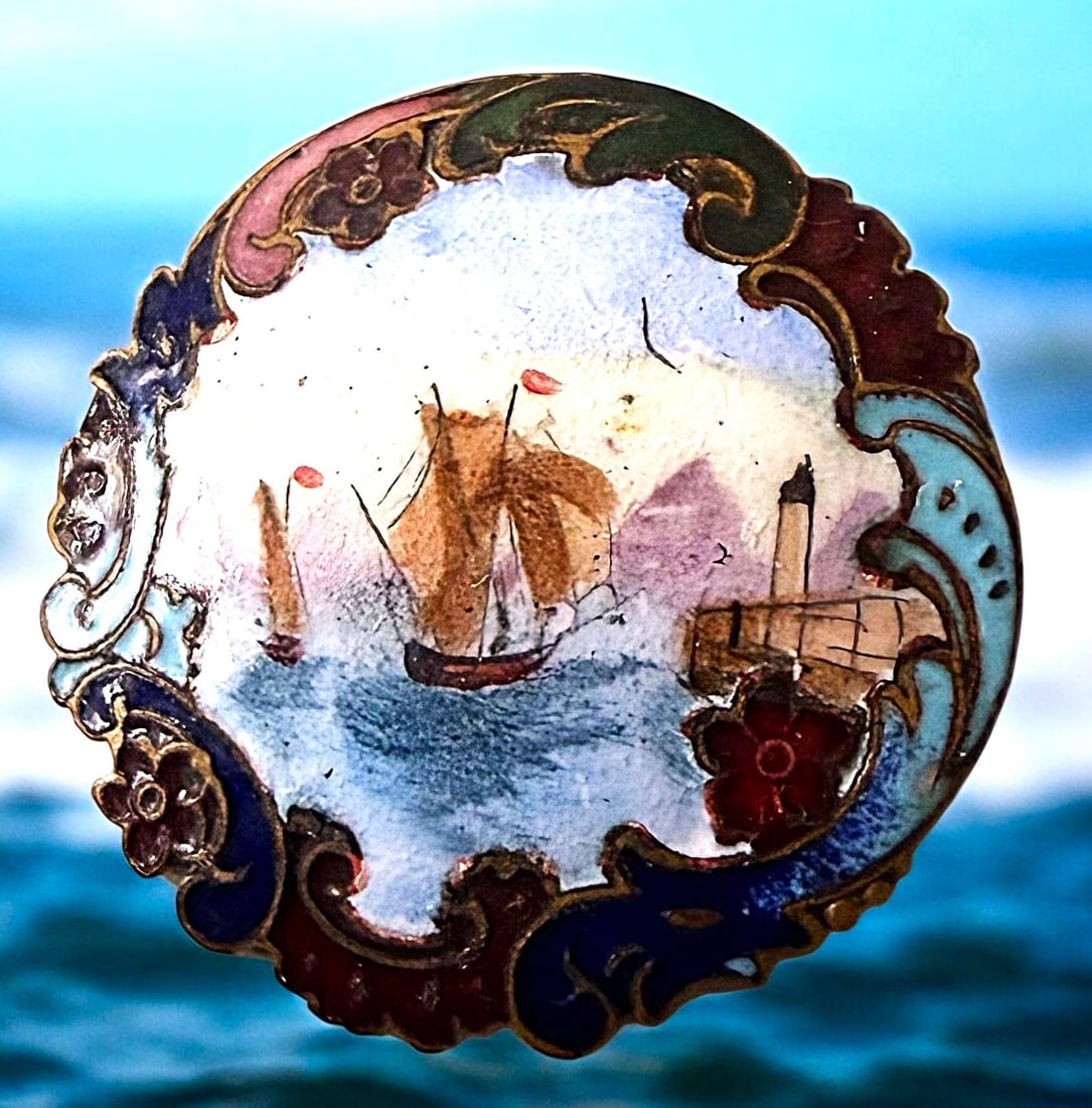 A DIVISION ONE MULTIPLE TECHNIQUE ENAMEL BUTTON: 1 Large-Med 19th C. scene in emaux peints & champleve example. DimensionsSM=Less than 3/4", Medium=3/4" to 1 1/4". Large=1 1/4" and above, extra large=1 3/4" and above Date or EraDIVISION 1=PRE 1918 A