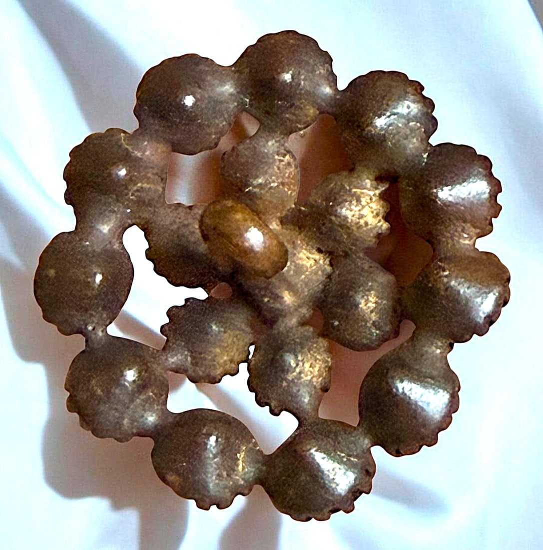 A DIVISION ONE GEMSTONE BUTTON - 2