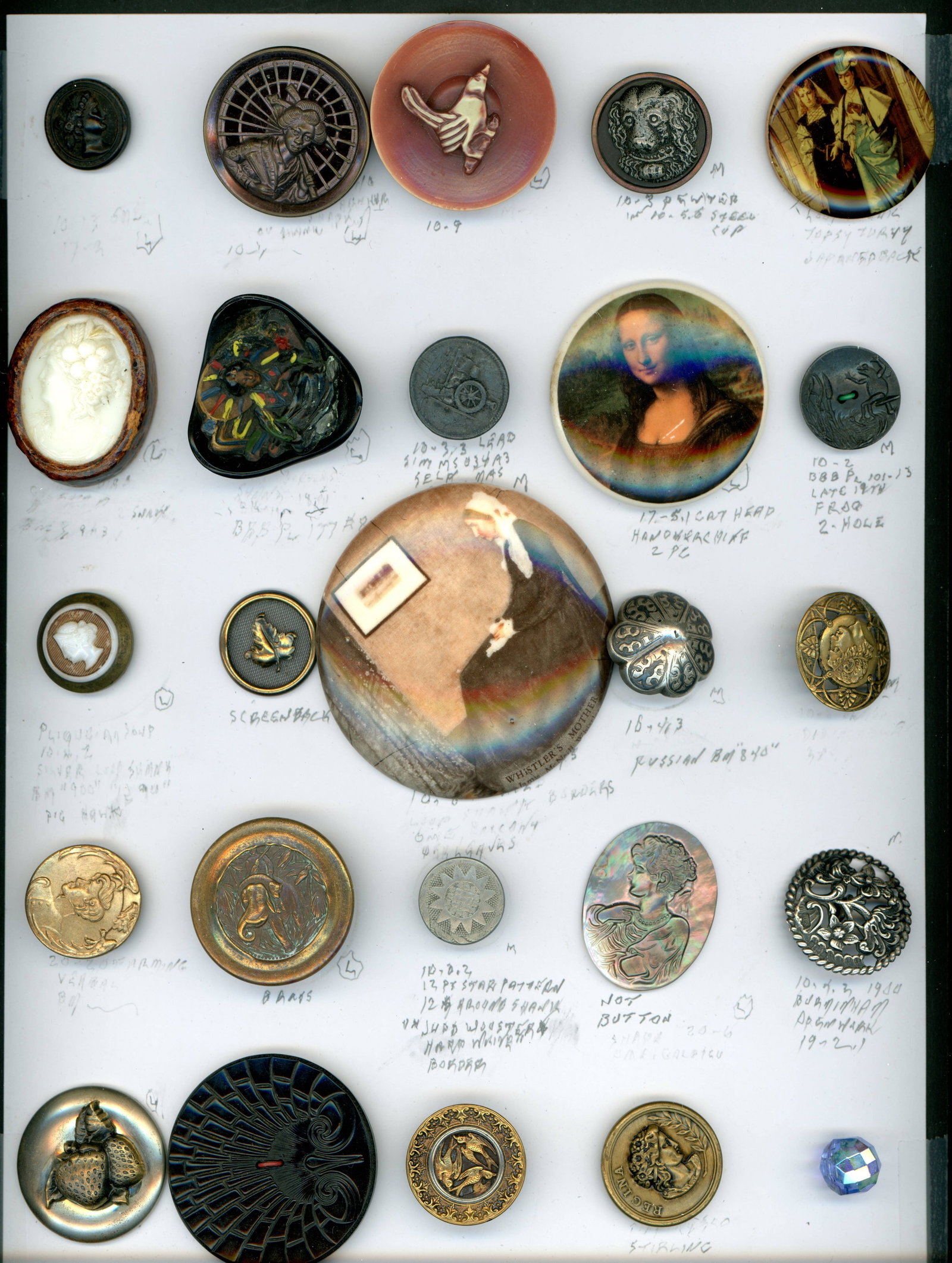 A CARD OF DIVISION 1 & 3 ASSORTED MATERIAL BUTTONS (1 of 5)