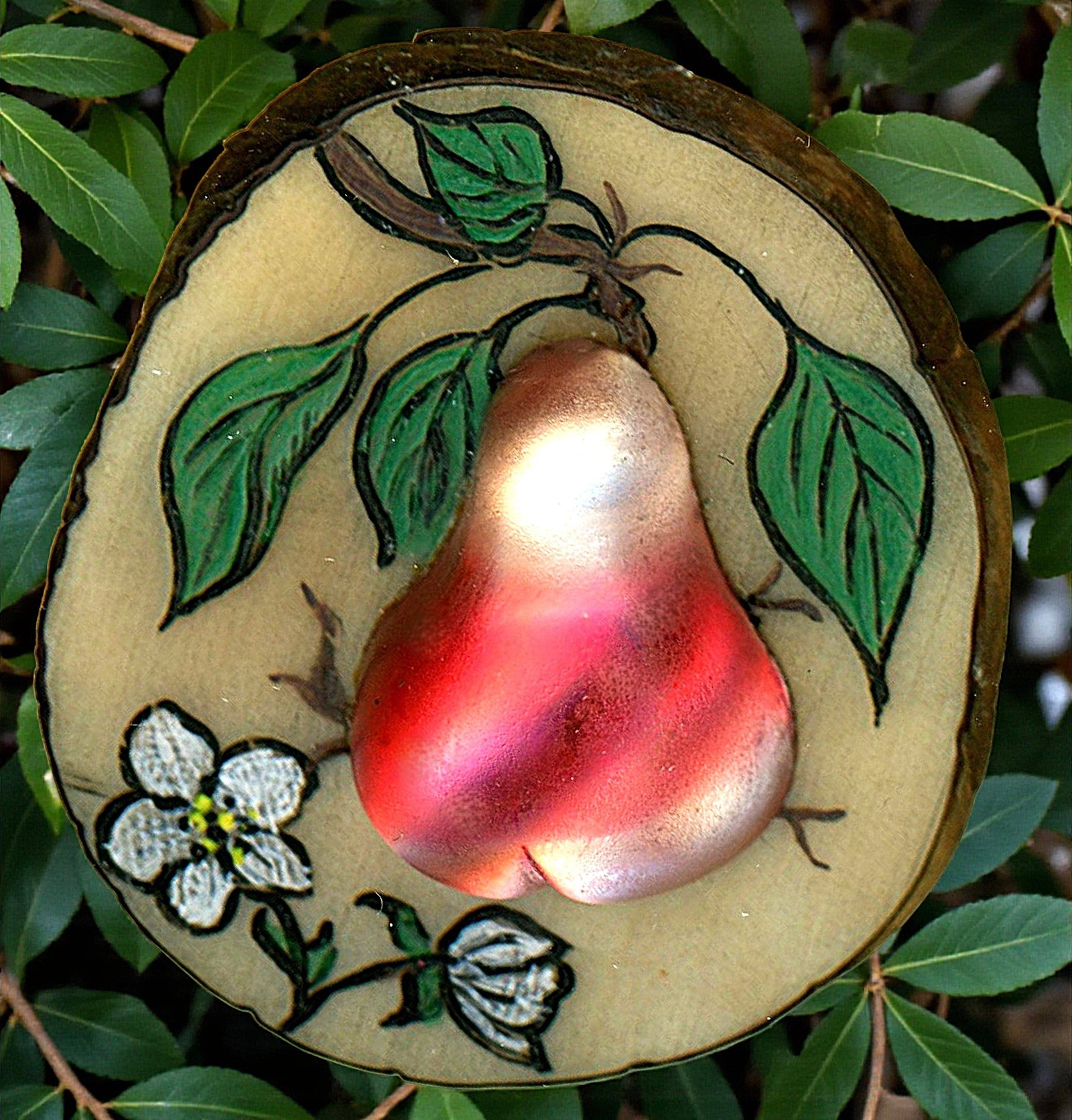 A DIVISION THREE STUDIO ARTIST BUTTON: 1 Large 21st C. VI & Glass by Nancy Dubois. Here we go again with a talented artist of our times. This incredible Veg. Iv. Shaped button was hand made by Nancy Dubois of New Jersey, engraved, paint DF